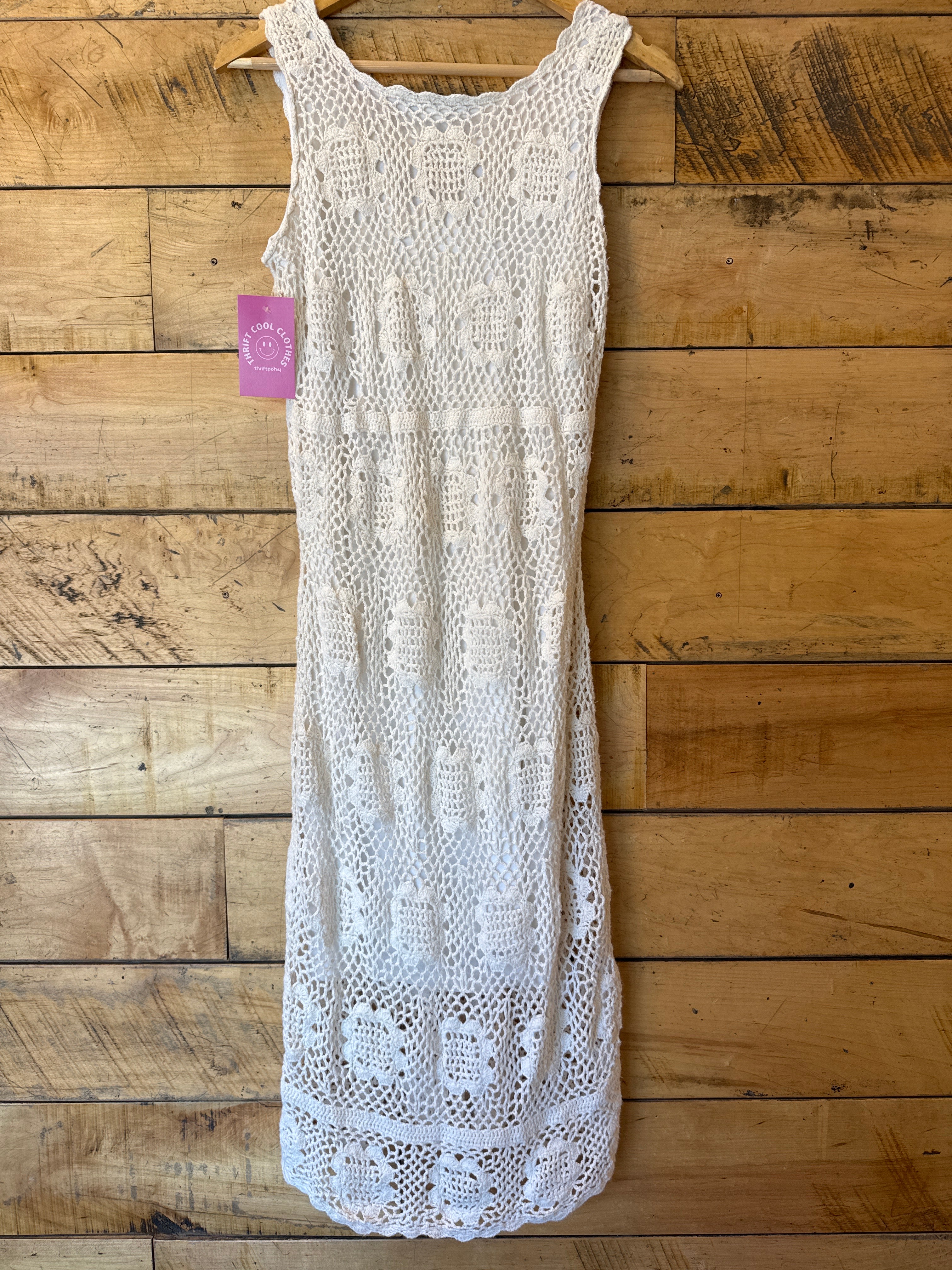 white newport news crochet dress, M