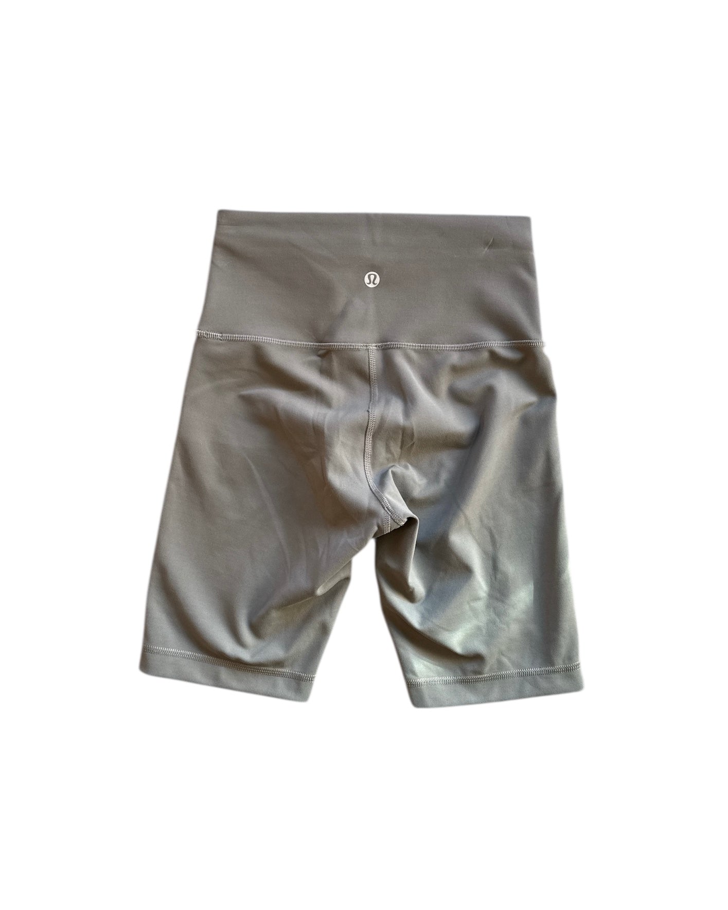 green lululemon bike shorts, 4
