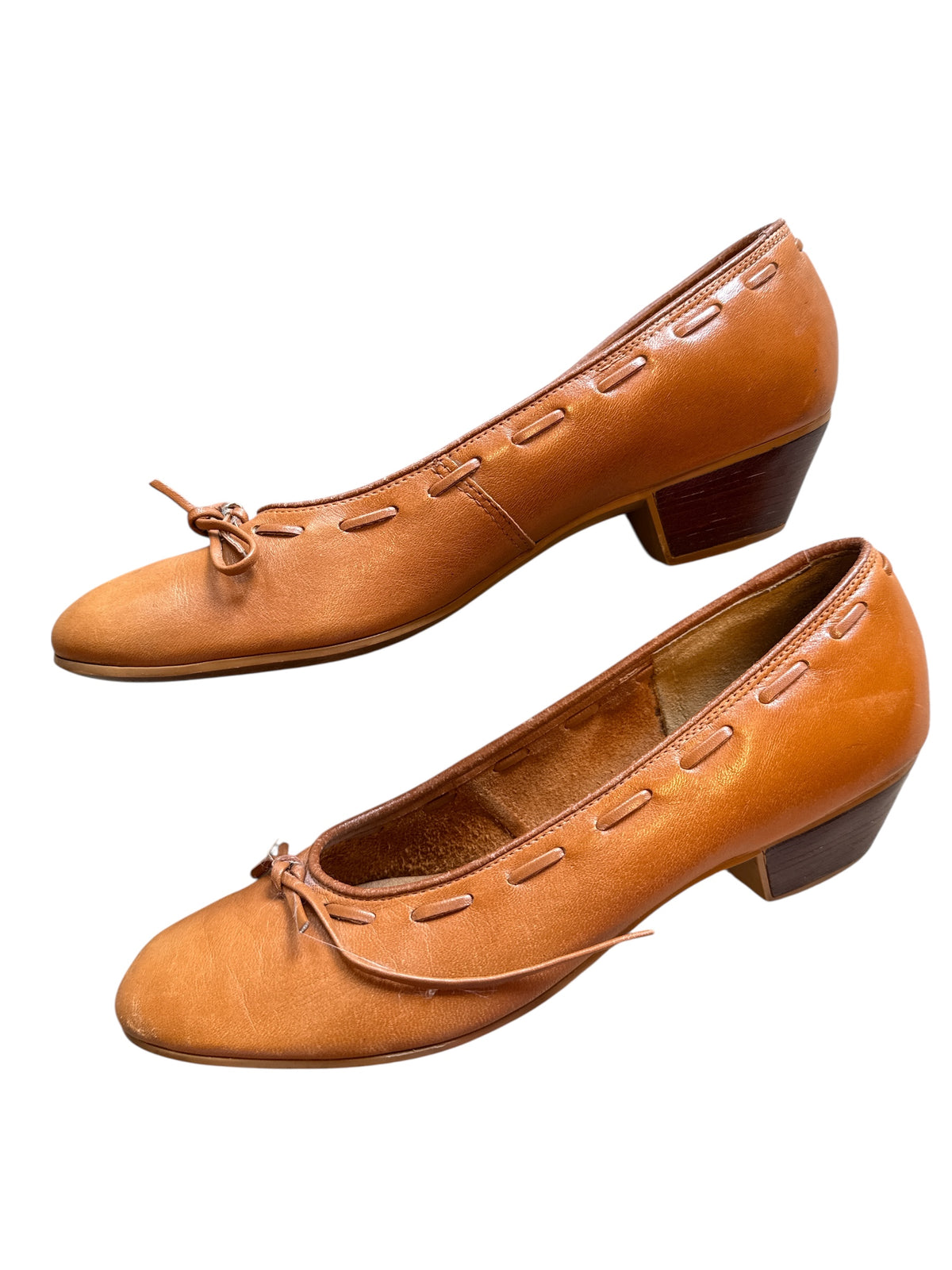 brown bass leather flats, 10