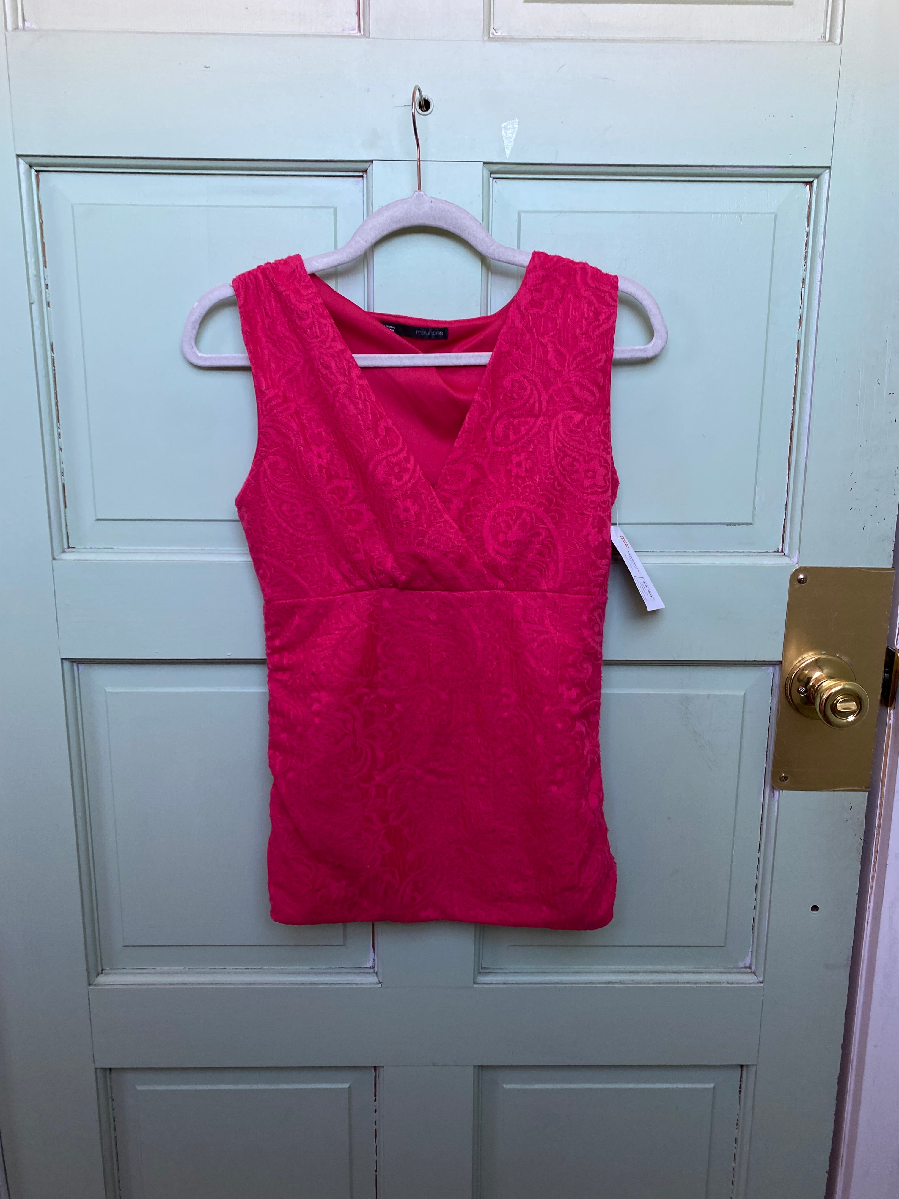 pink maurices lace v neck, xs