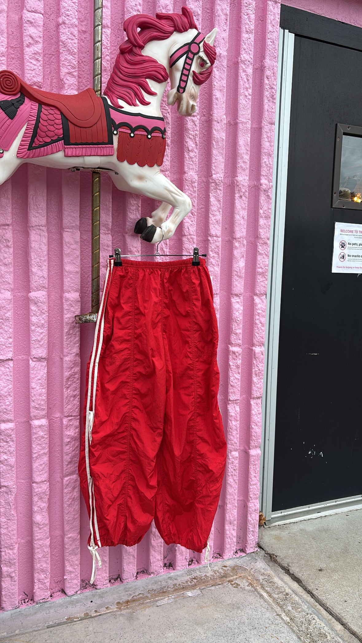 Red Daily practice Side tie swishy pants, Xs