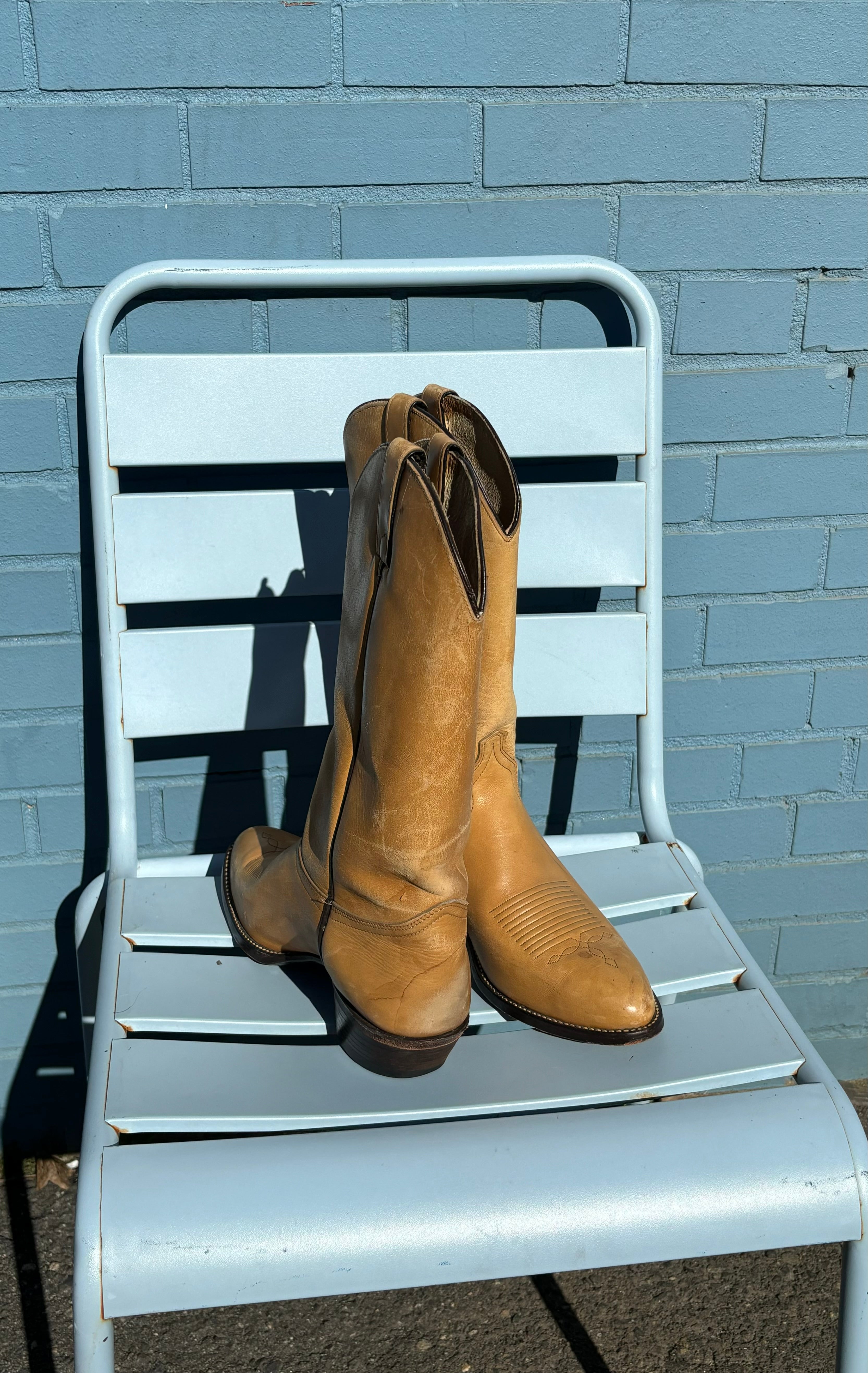 tan cowboy boots, 10 mens