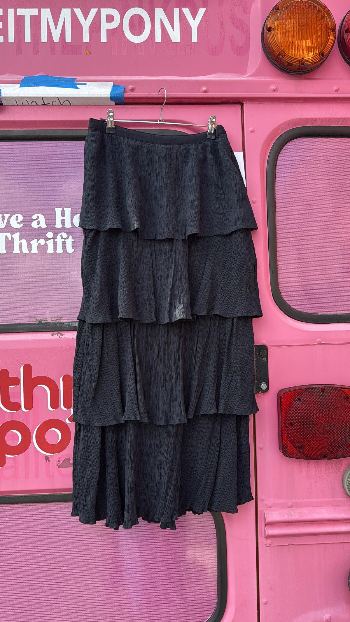 black abercrombie & fitch tiered maxi skirt, s