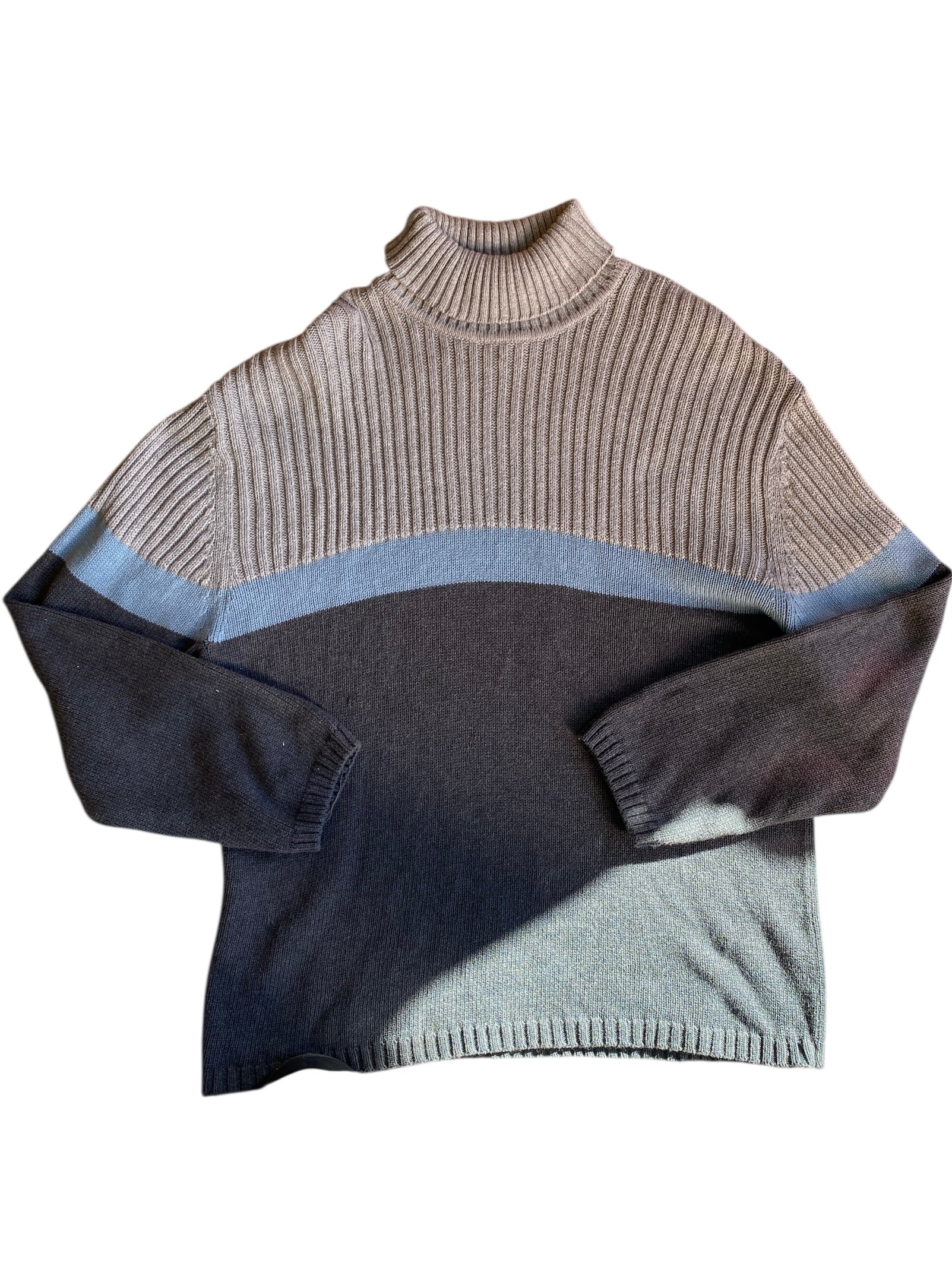 grey blue Cherokee turtleneck ribbed sweater, xl