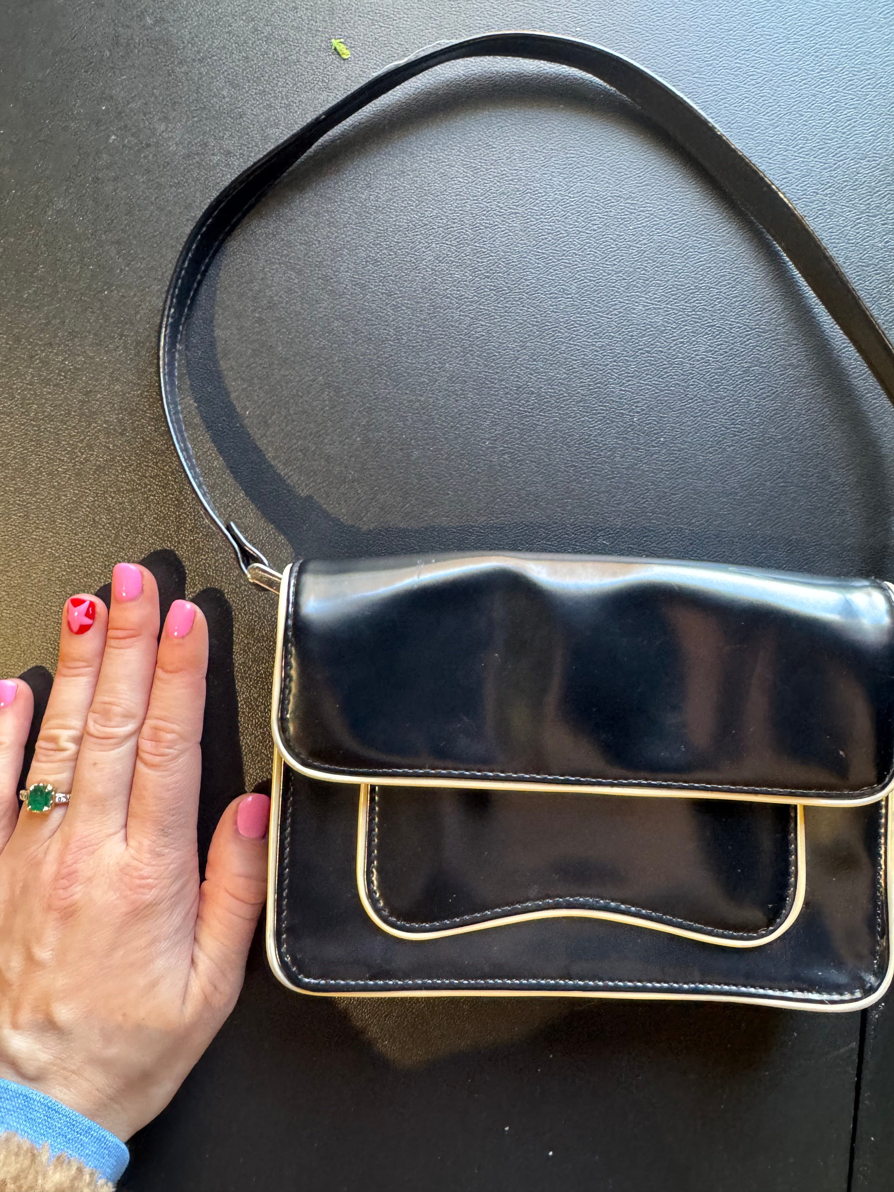 black white liz claiborne shoulder bag