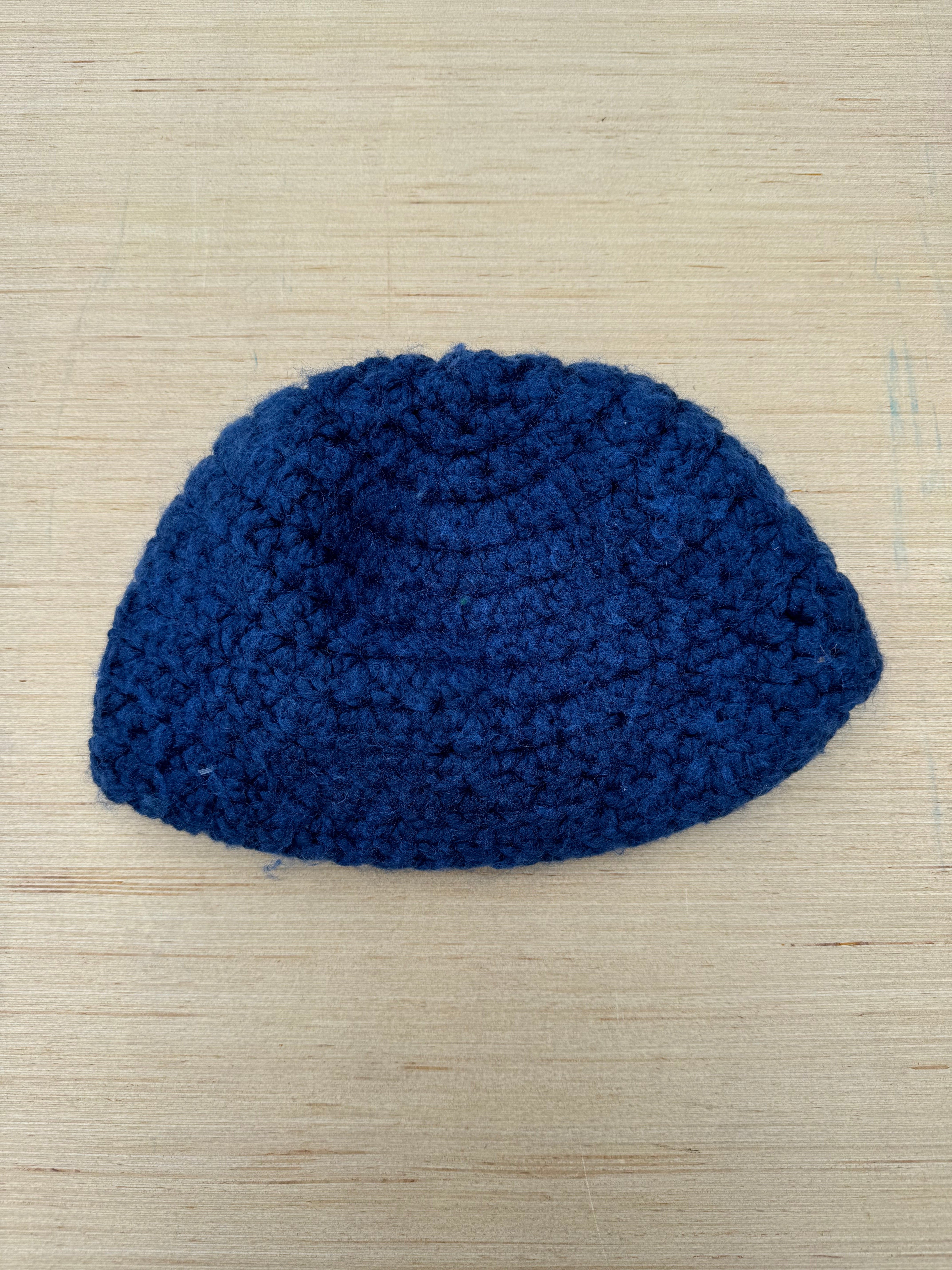blue knit hat