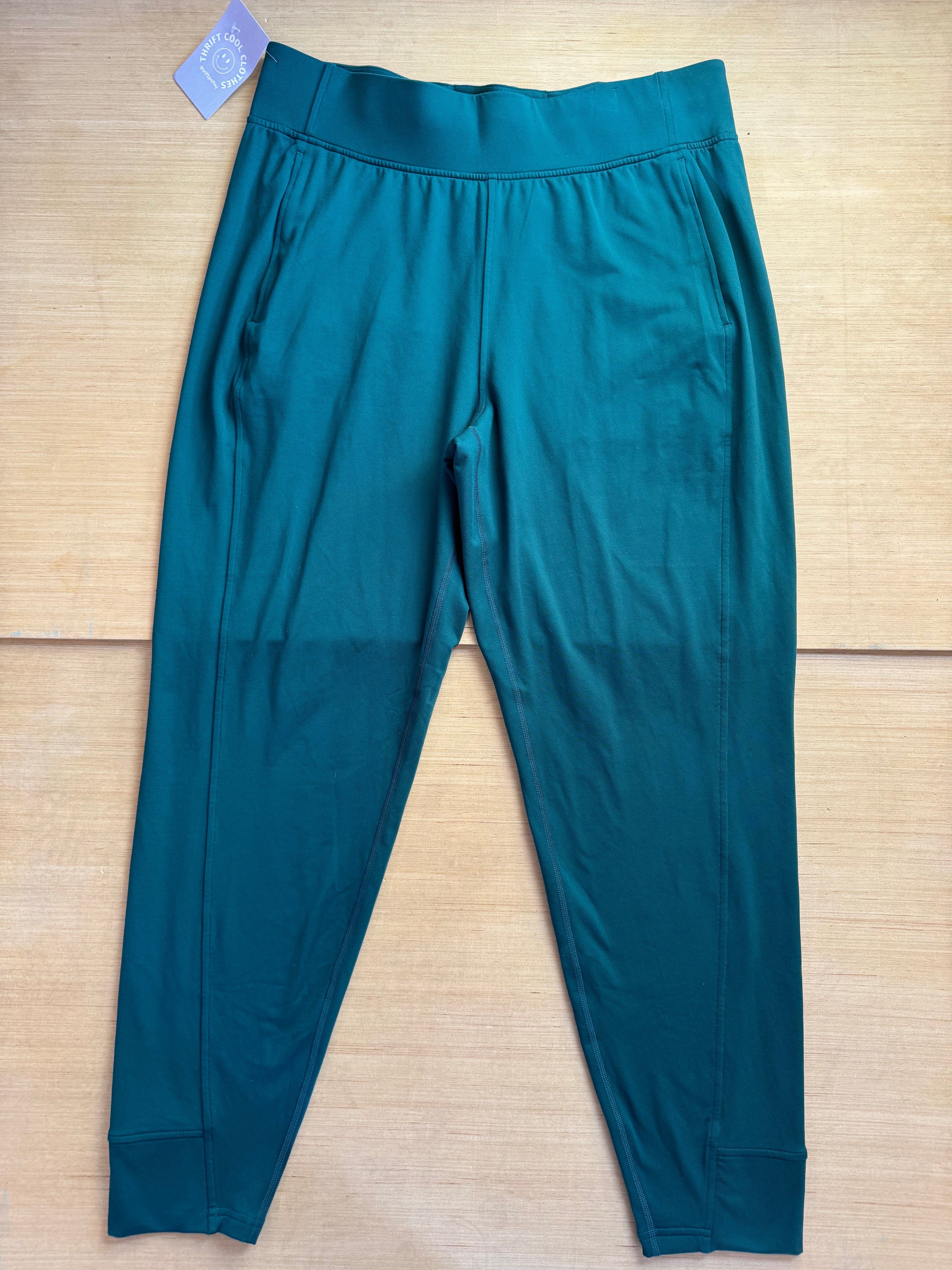 green lululemon soft sweatpants, 12
