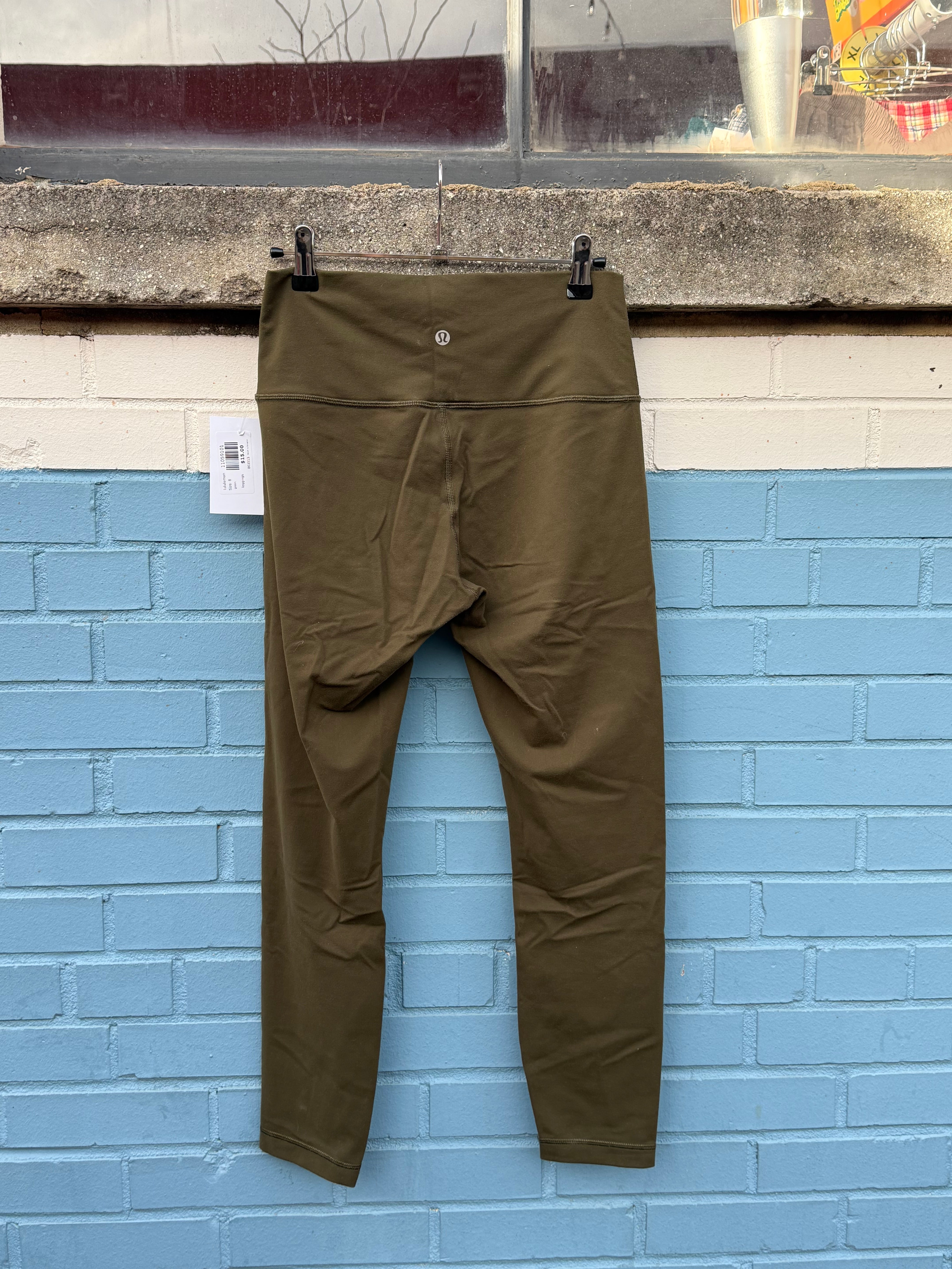 green lululemon leggings, 8