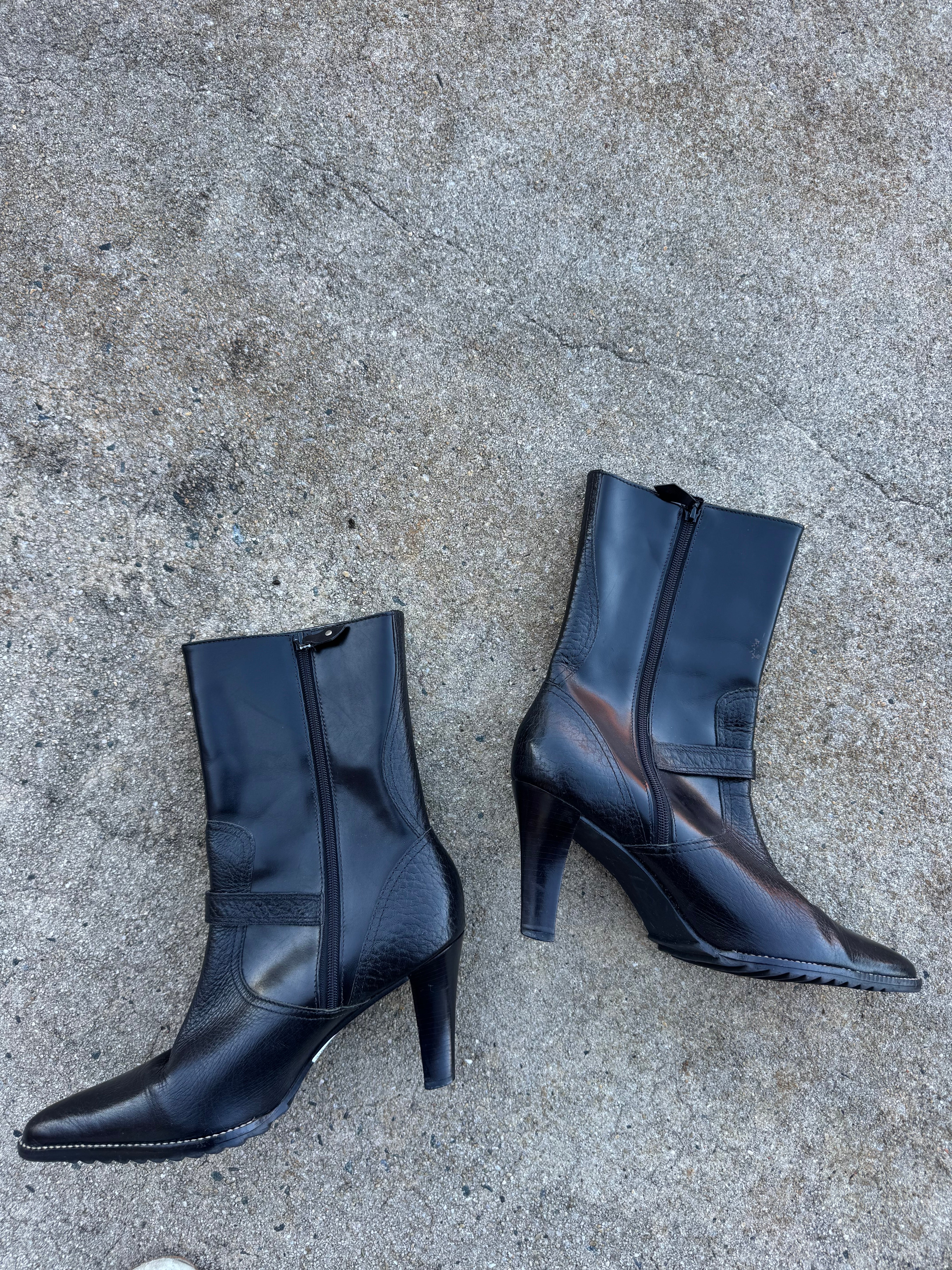 black unisa pointed toed booties, 7