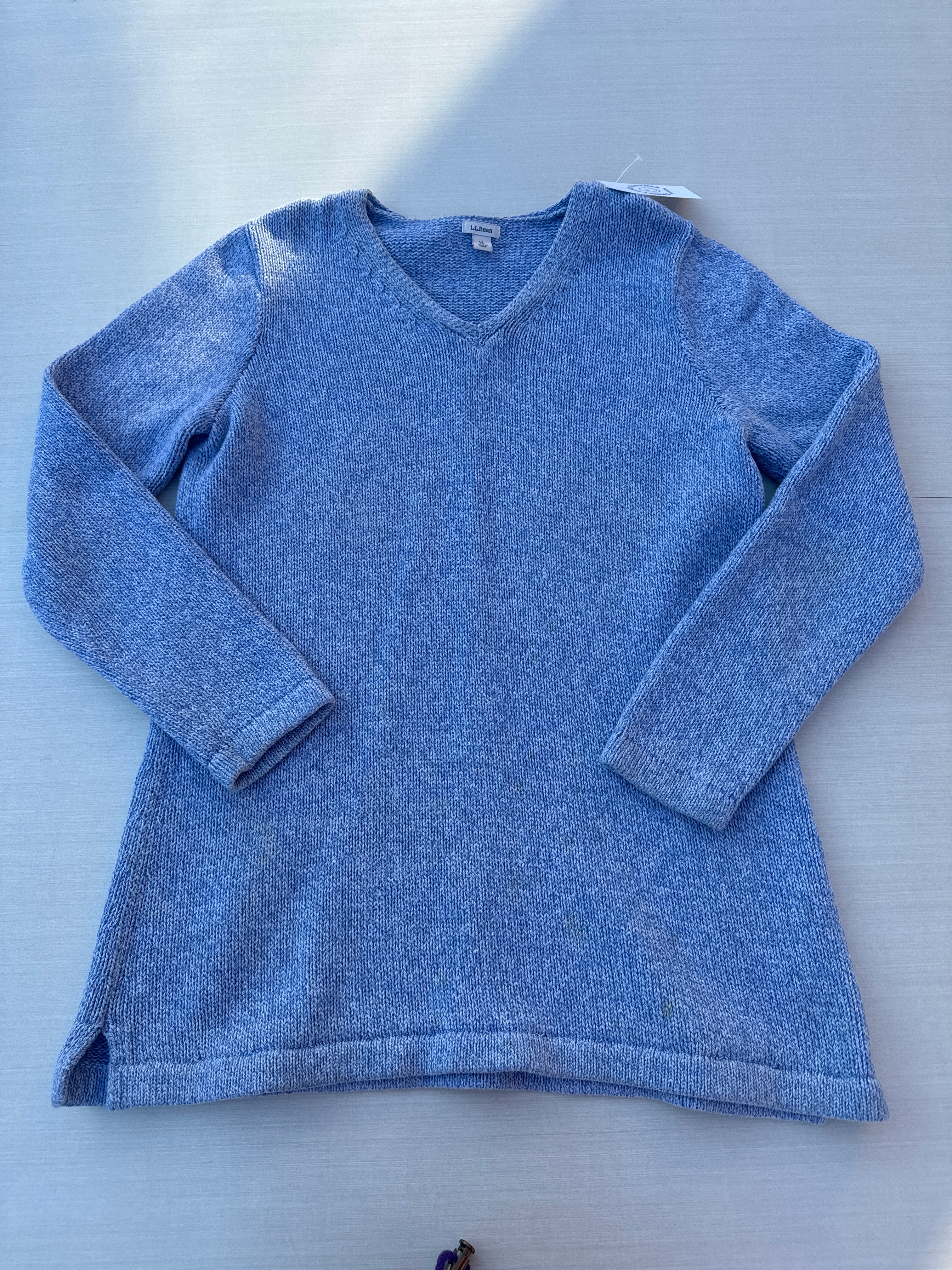 blue ll bean v neck sweater, xl