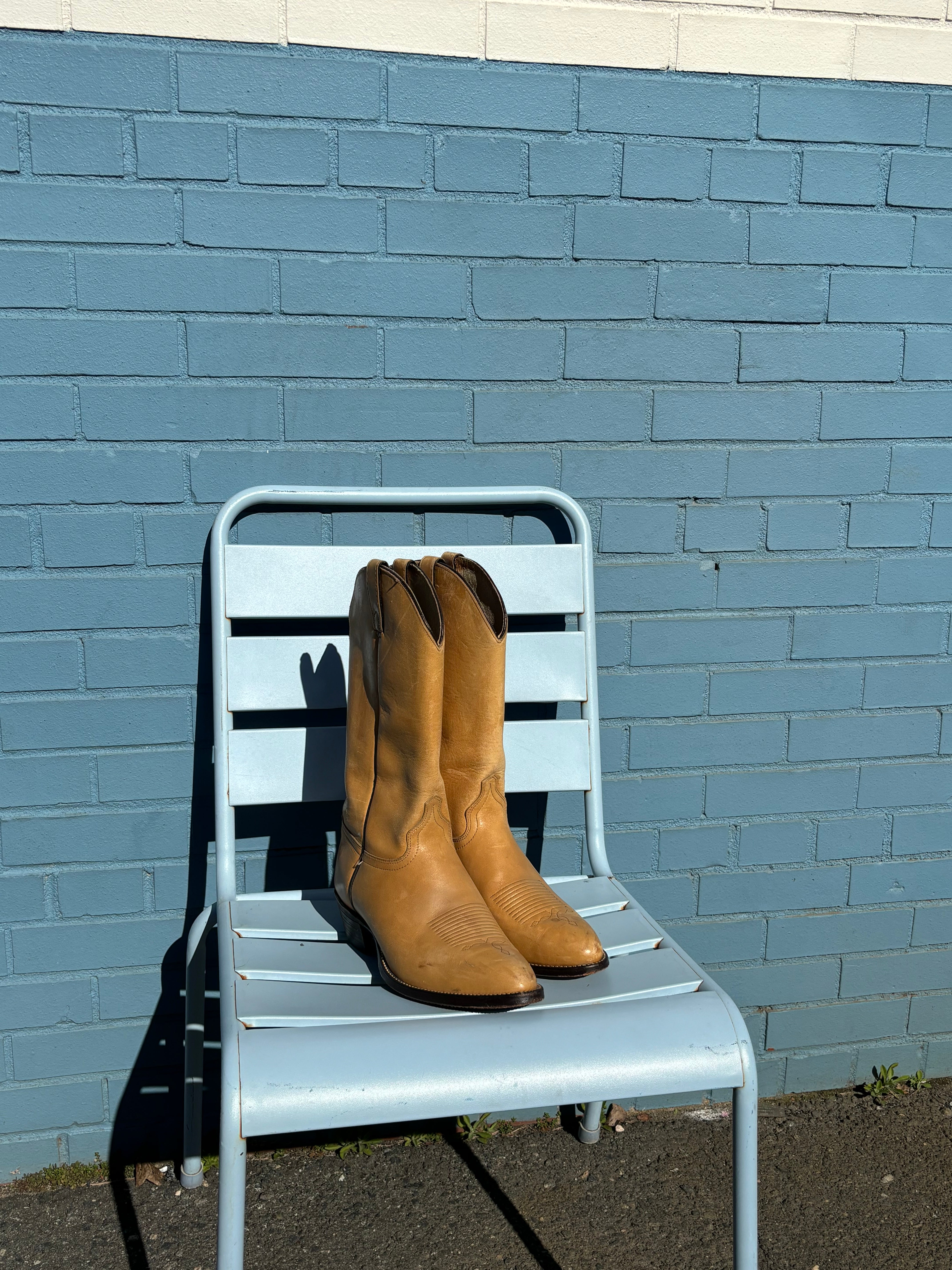tan cowboy boots, 10 mens