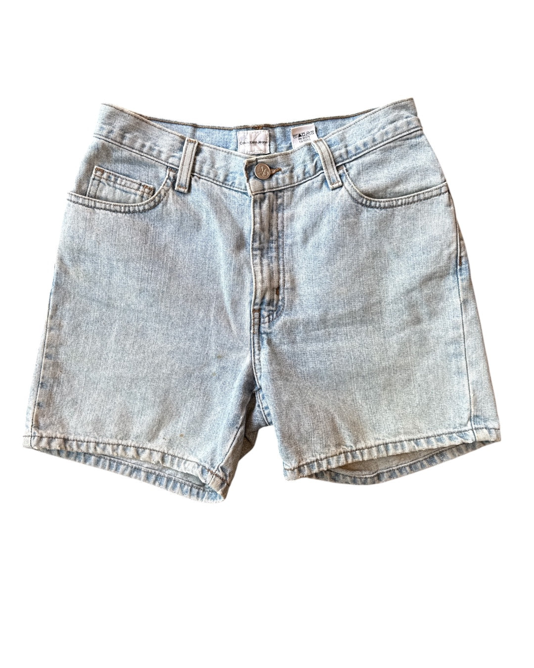 blue calvin klen Vtg Light wash easy fit jort, 2