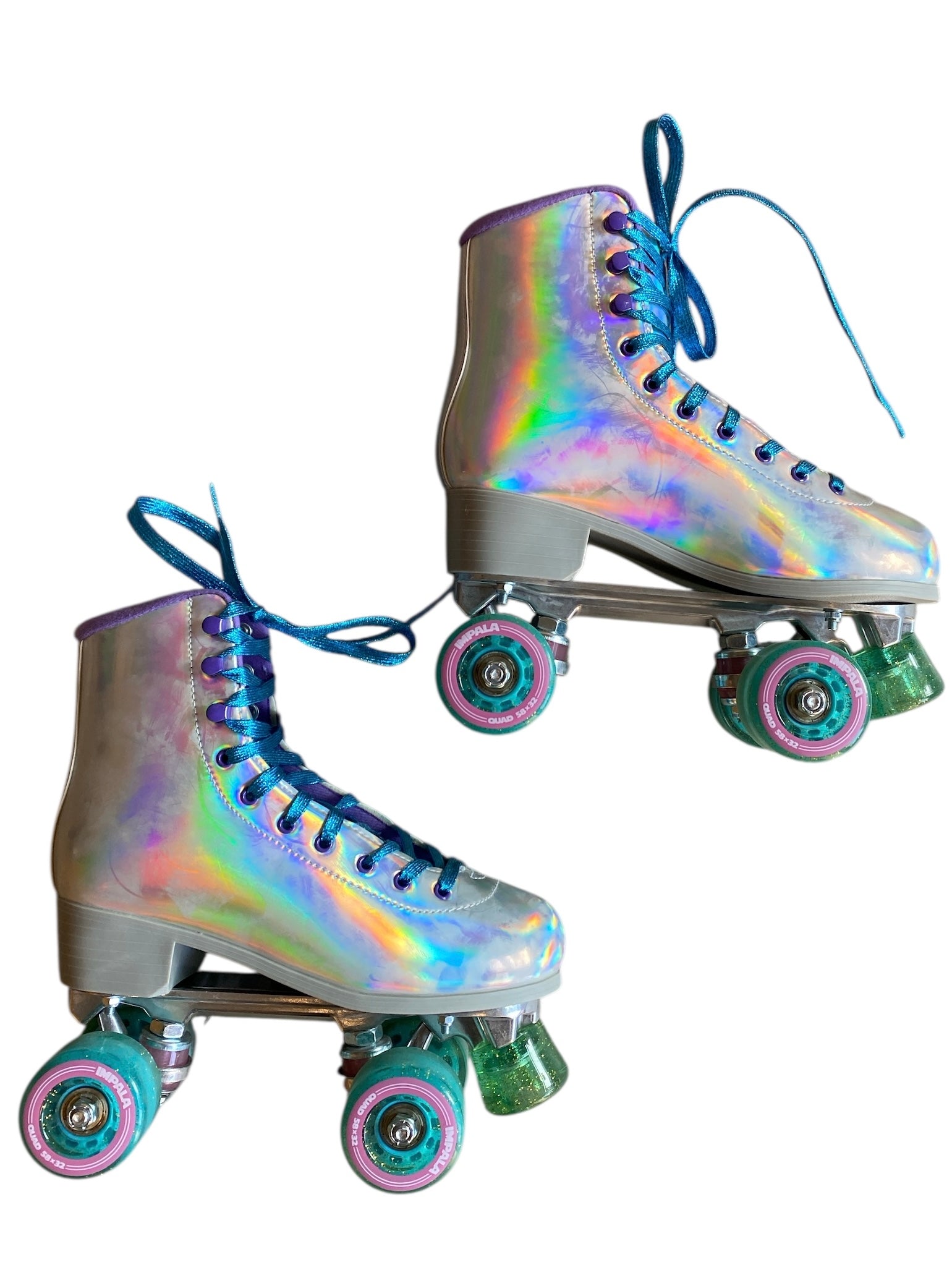 silver impala iridescent skates, 8