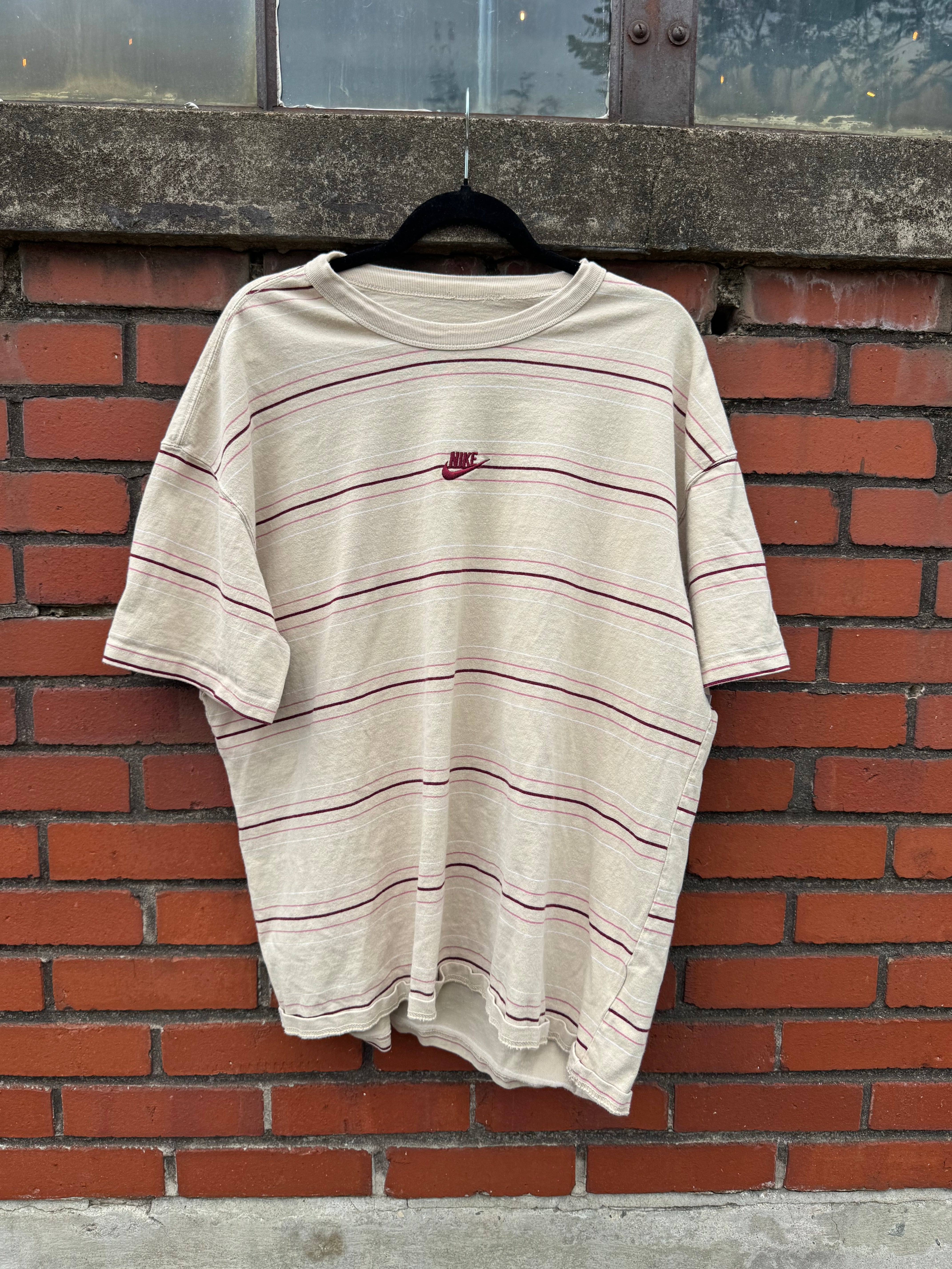 tan pink nike branded ss striped tee, XL