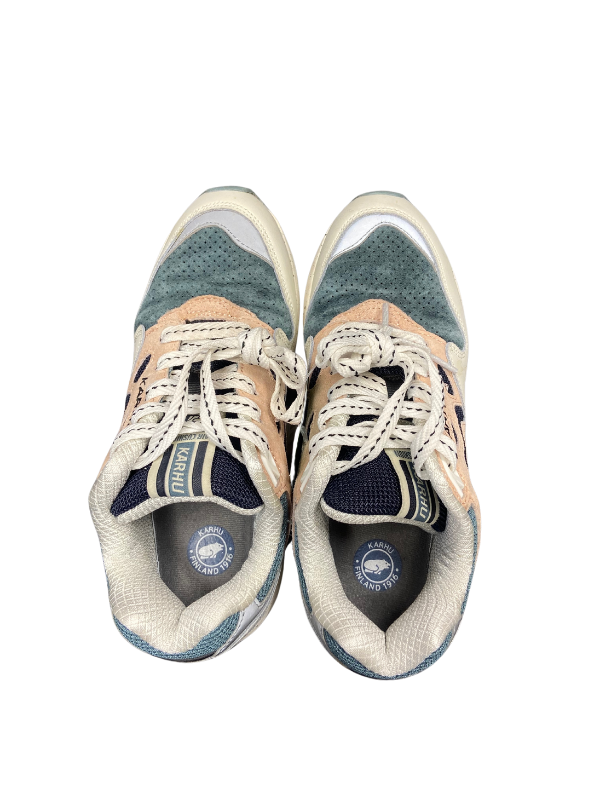 Gray peach green Karahu workout sneakers, 4.5