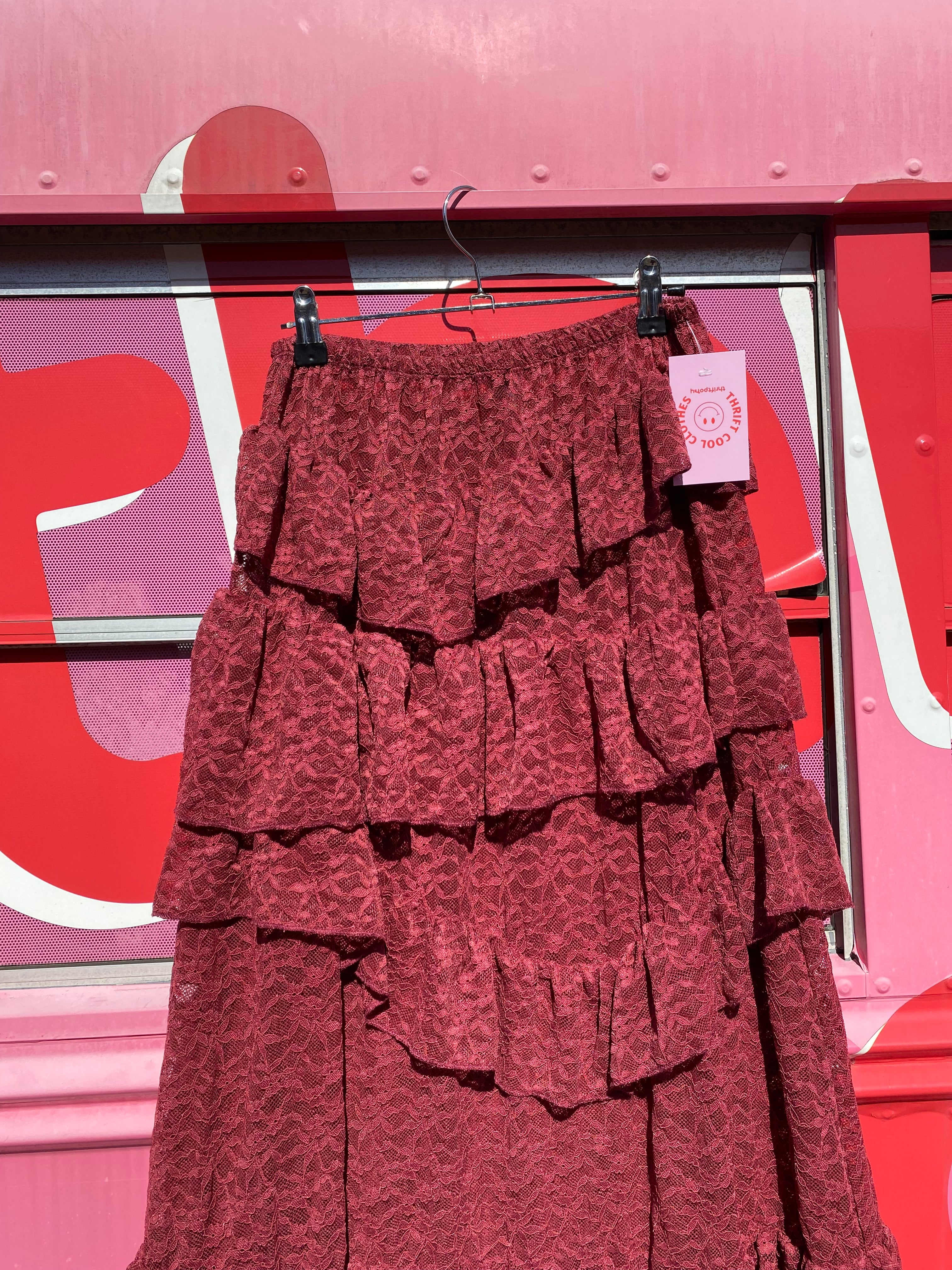 maroon prettylittlething lace tiered maxi skirt, 4