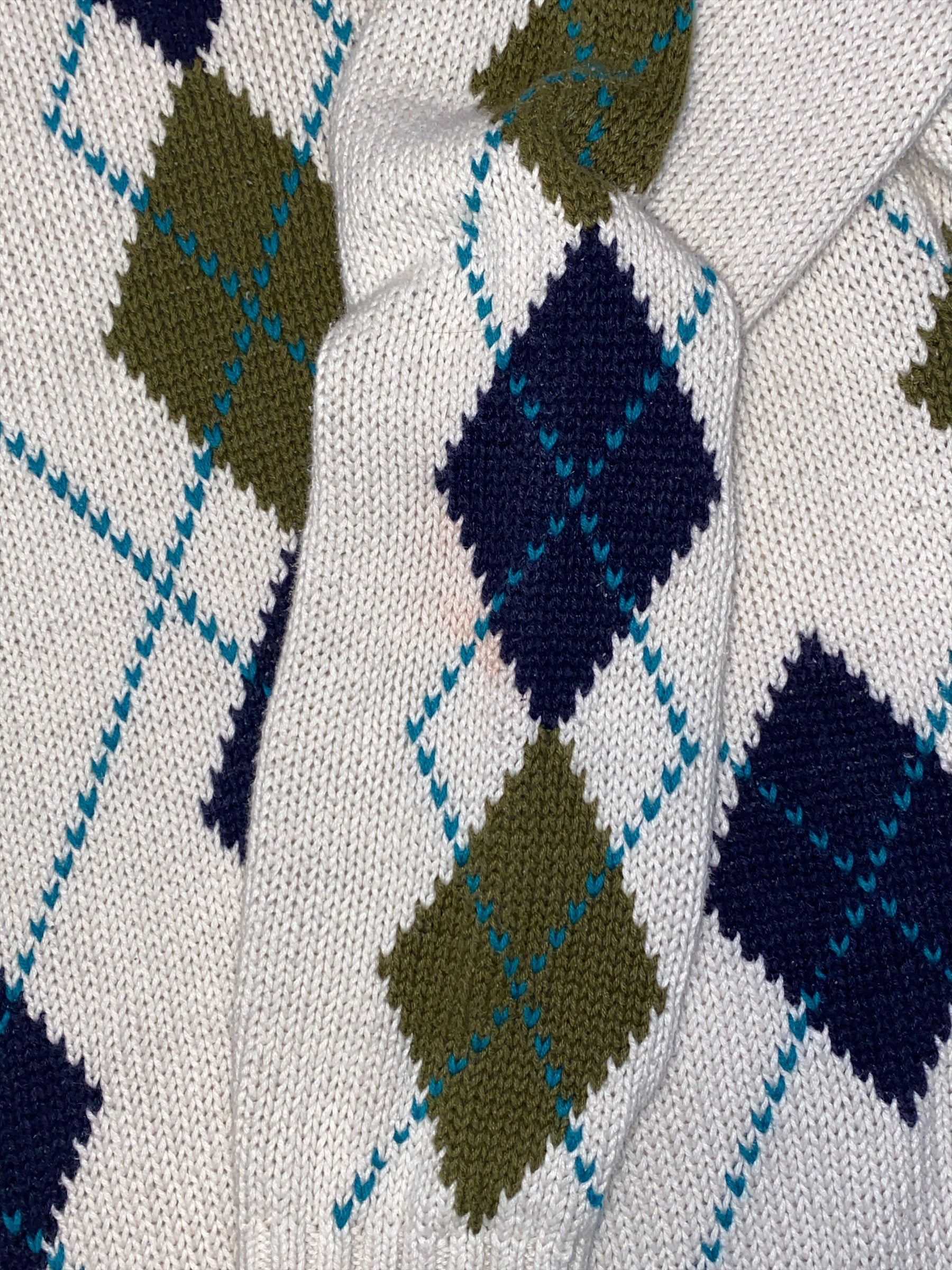 White navy green Hunting horn Vtg argyle sweater, M