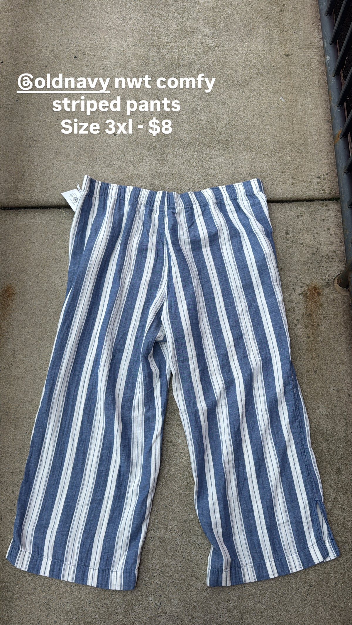 blue white old navy NWT striped wide leg pants, 3x