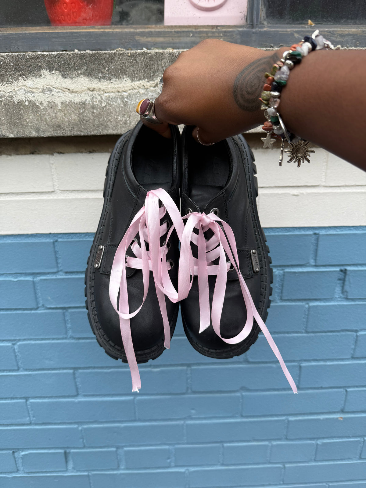 black unif lace up clunky shoes, 7