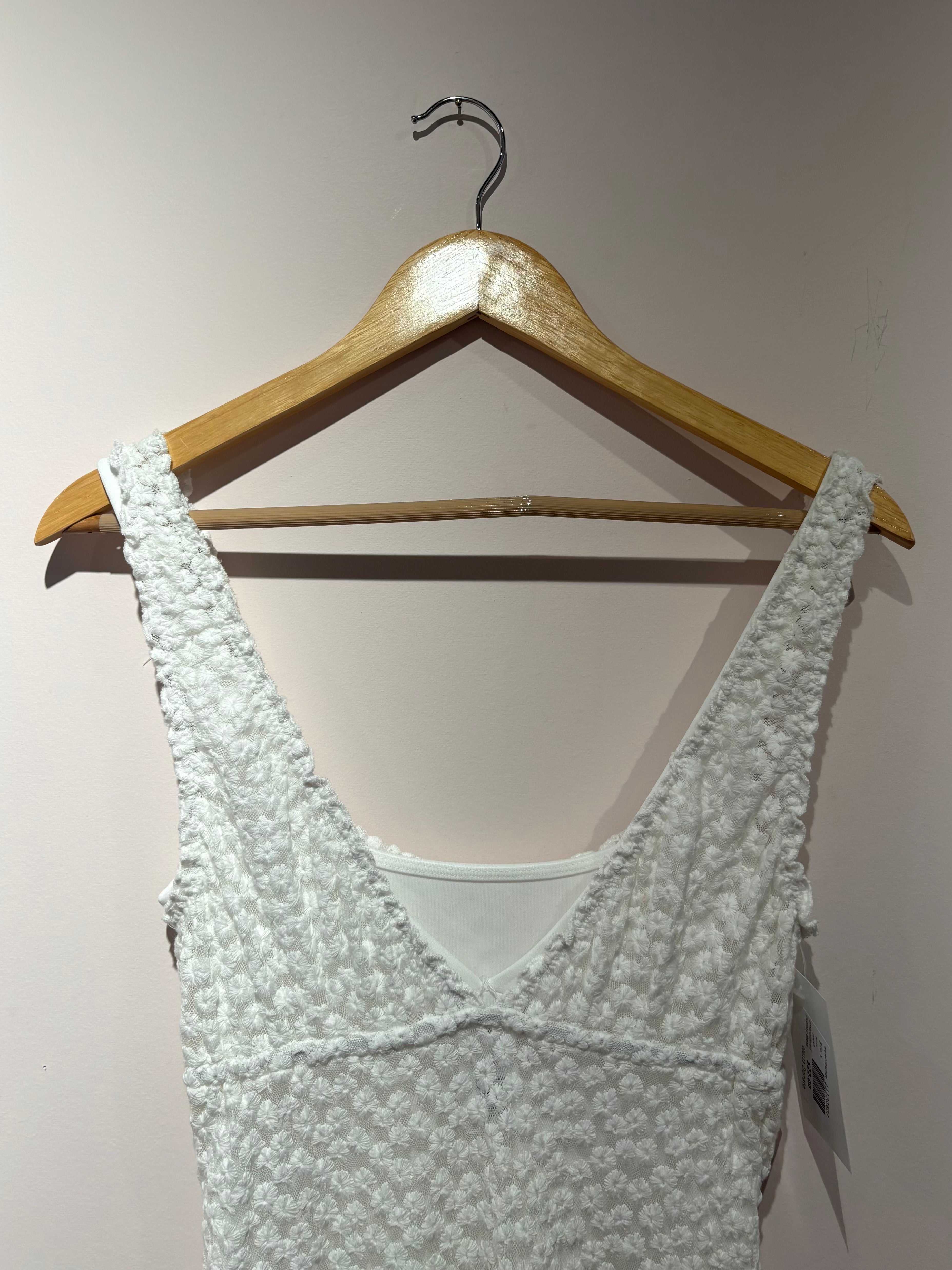 white weworewhat mesh embroidered overlay dress, S