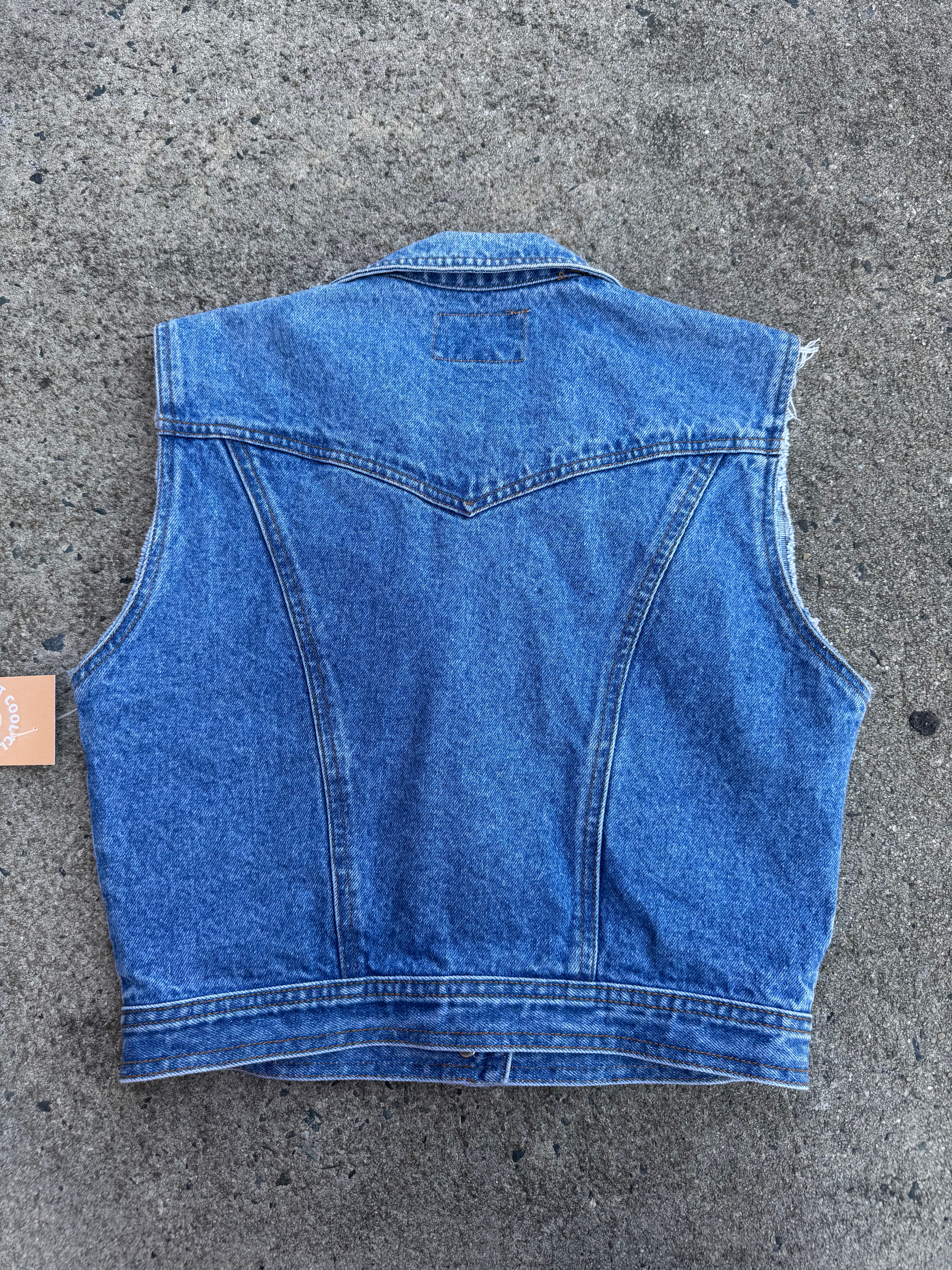 blue jordache denim vest, s