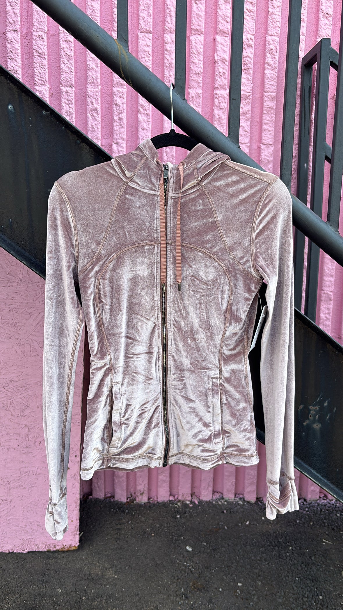 pink lululemon velour zip up top, xs