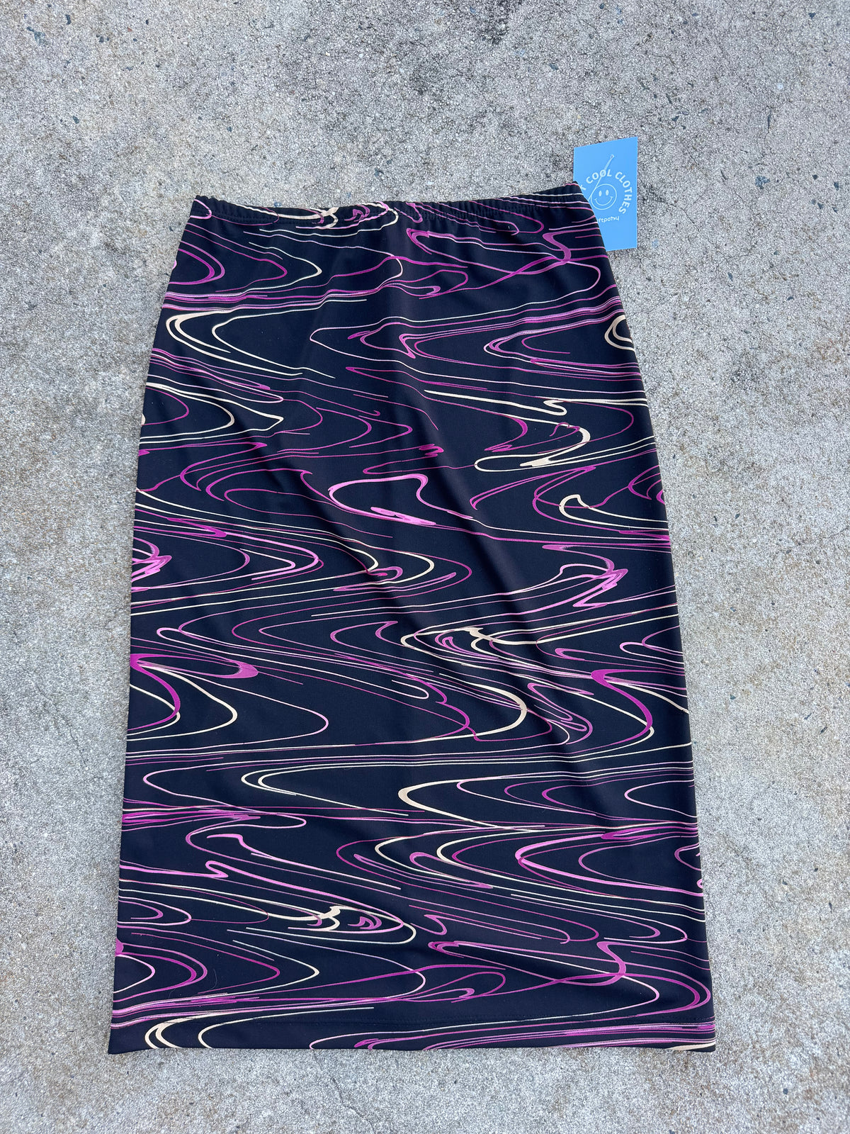Pink black La belle Funky vtg midi skirt, S