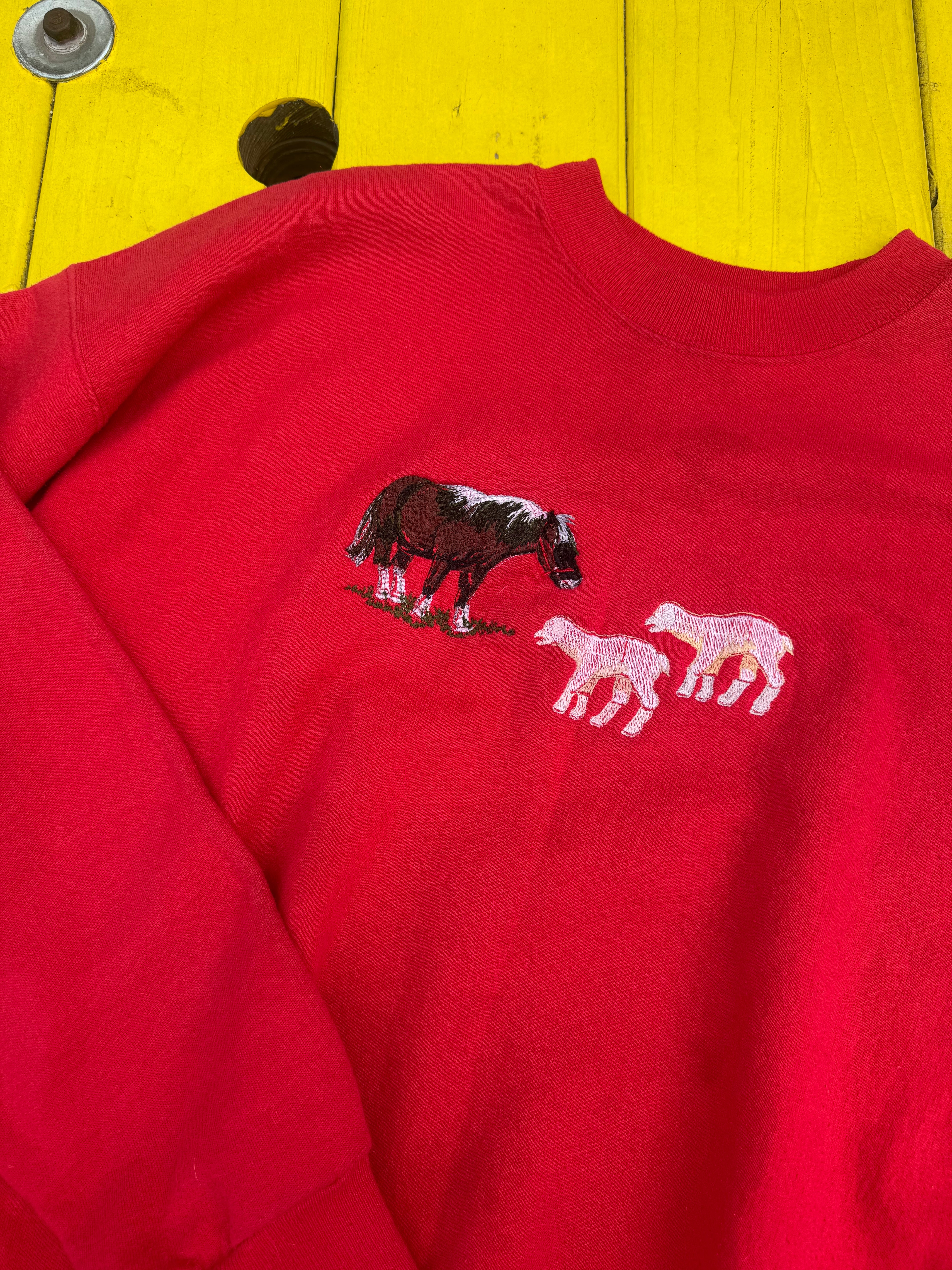 red hanes horse sheep crewneck, L
