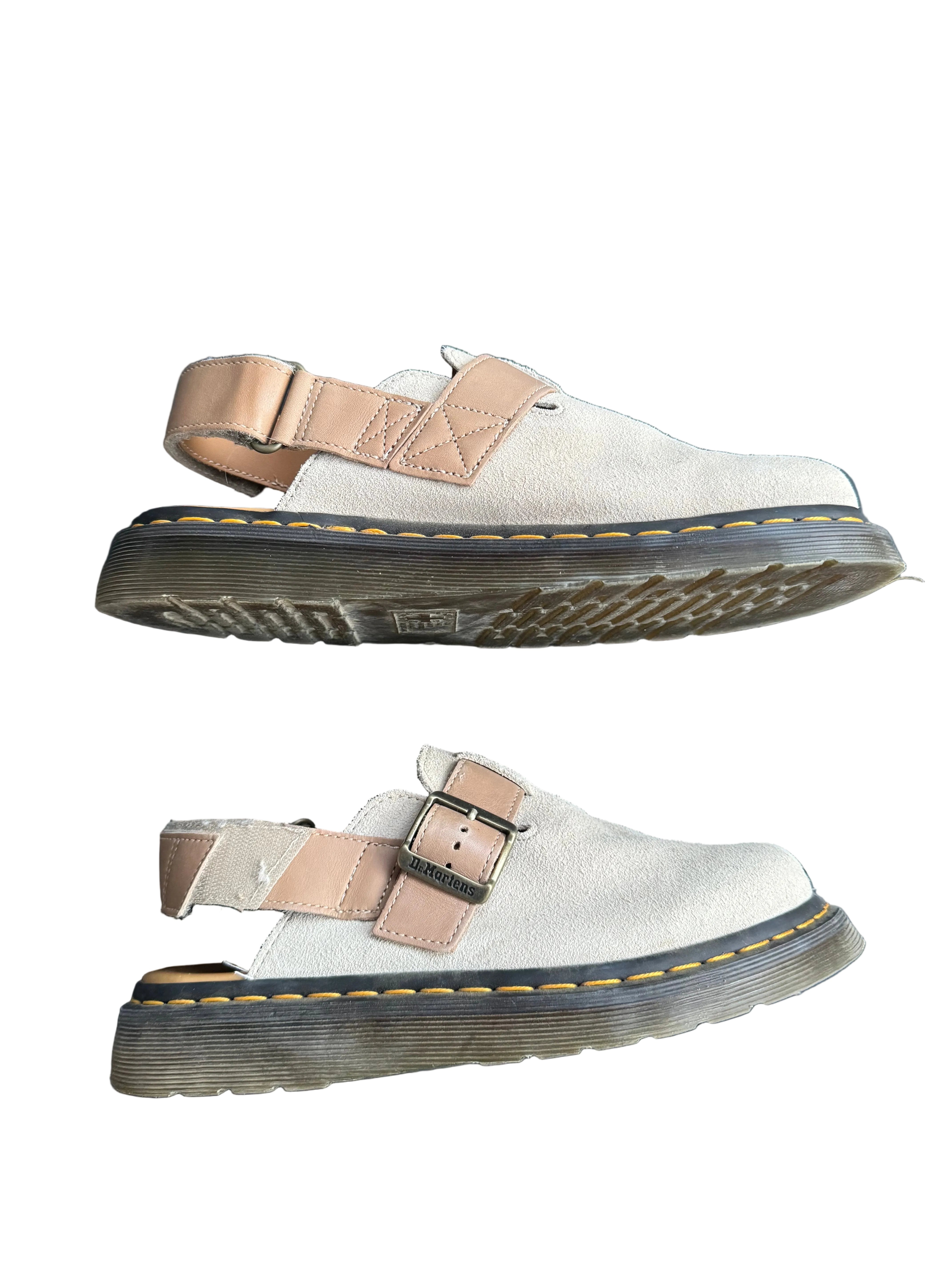 beige dr martens clogs, 8