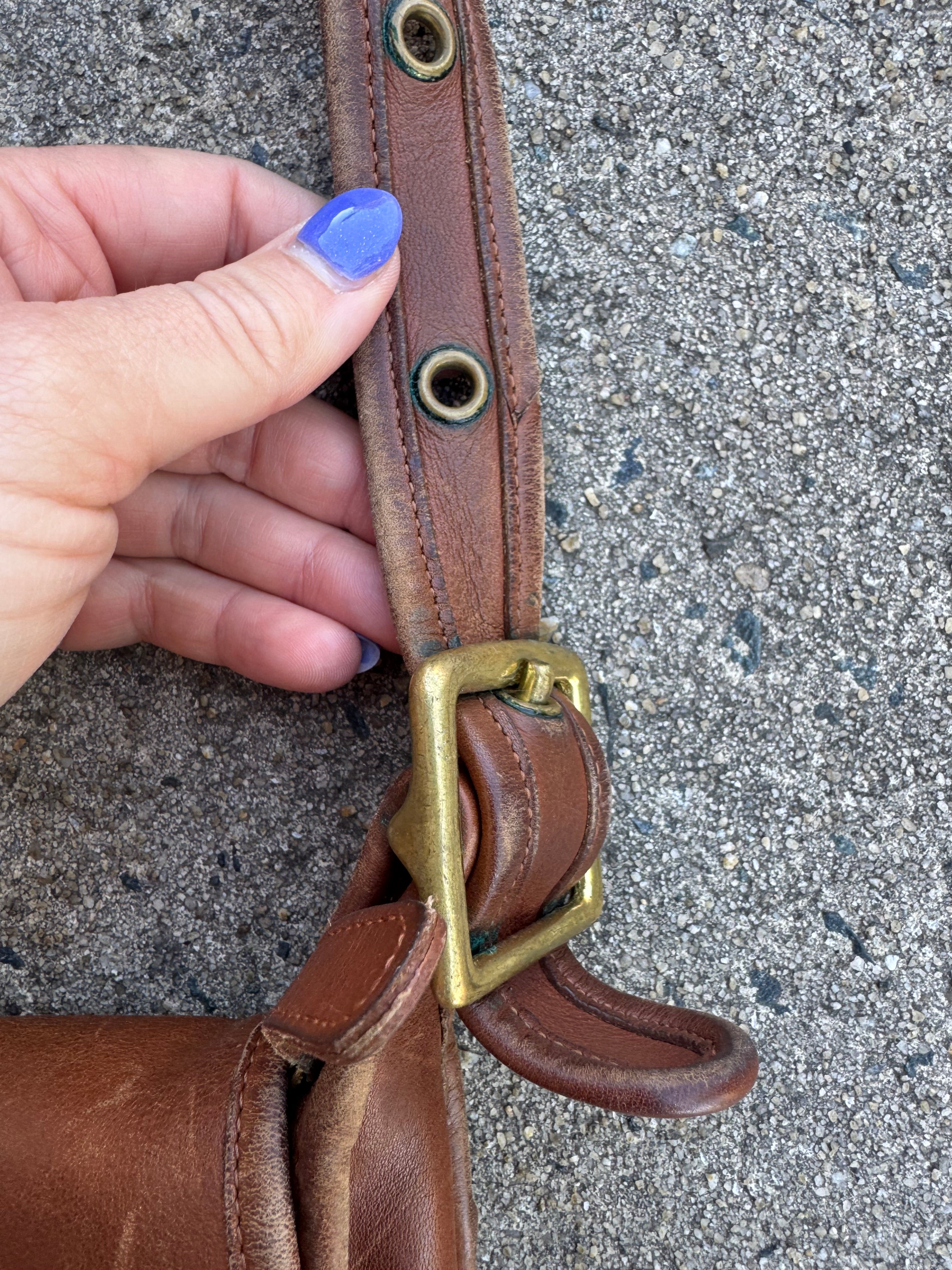 Brown Coach Vtg leather bag a82 9951