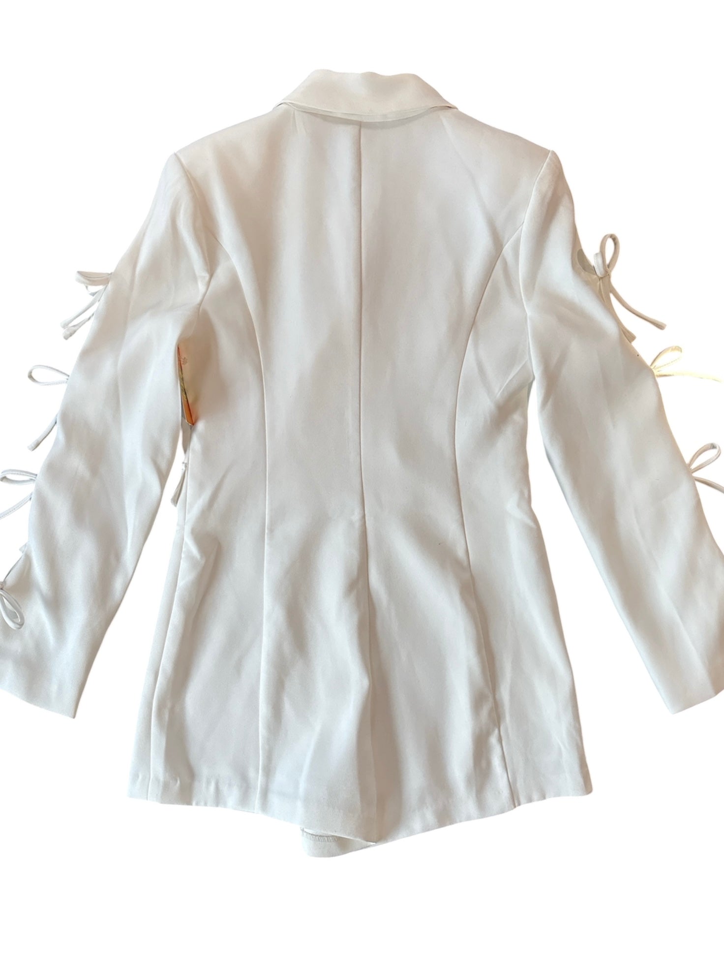 white endless rose NWT bow blazer, M