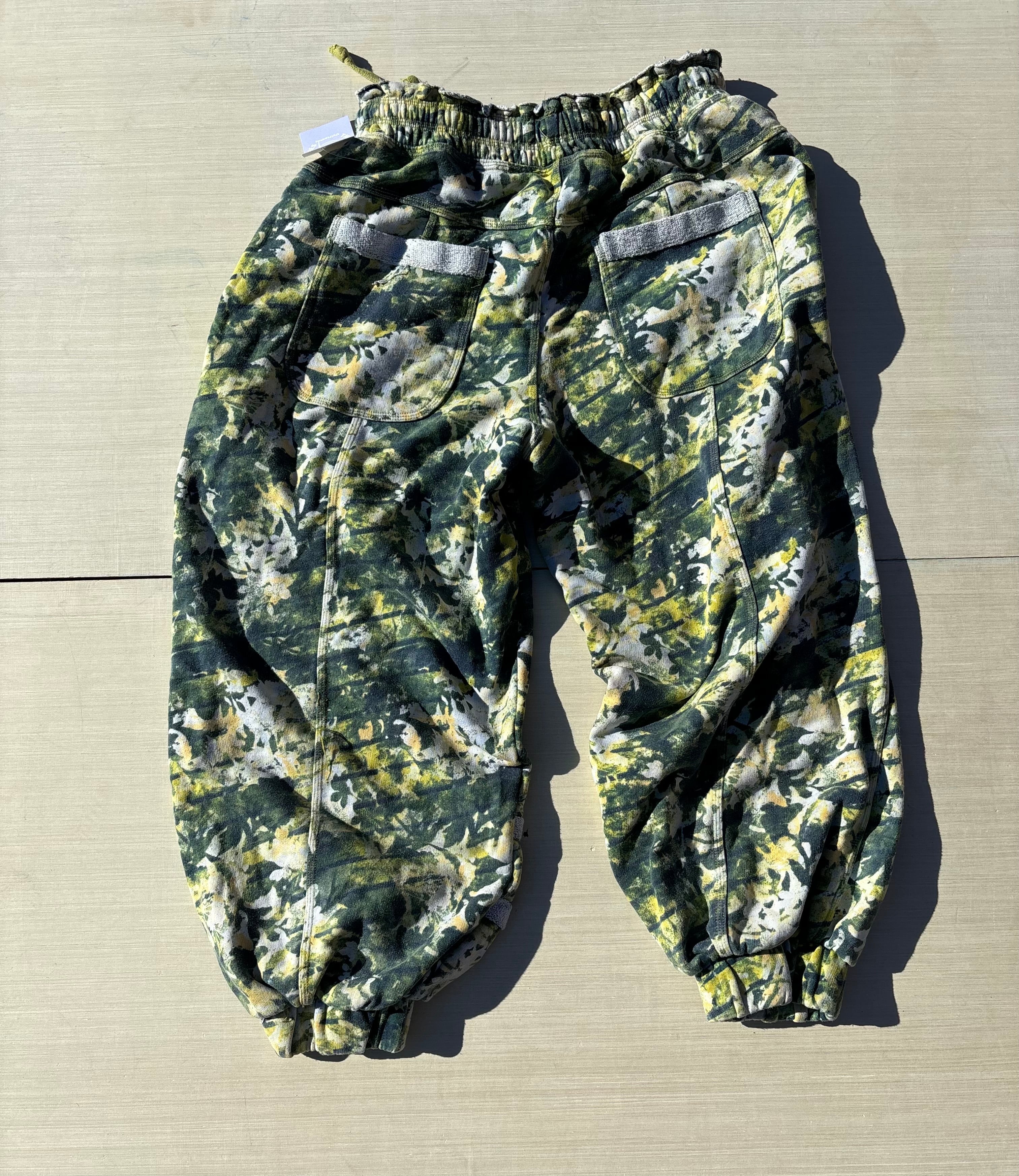 green free people floral sweatpants, S