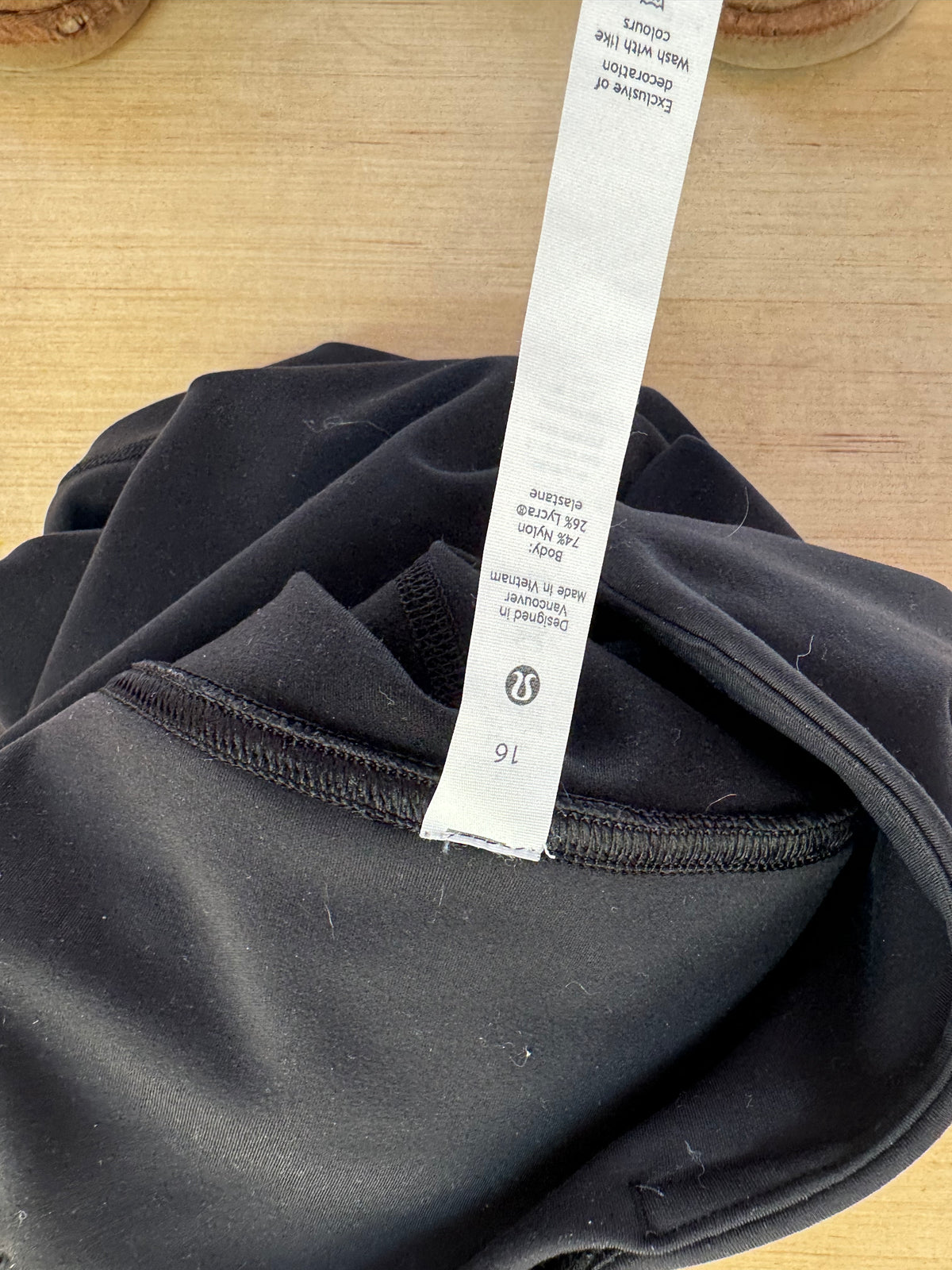 black lululemon leggings, 16