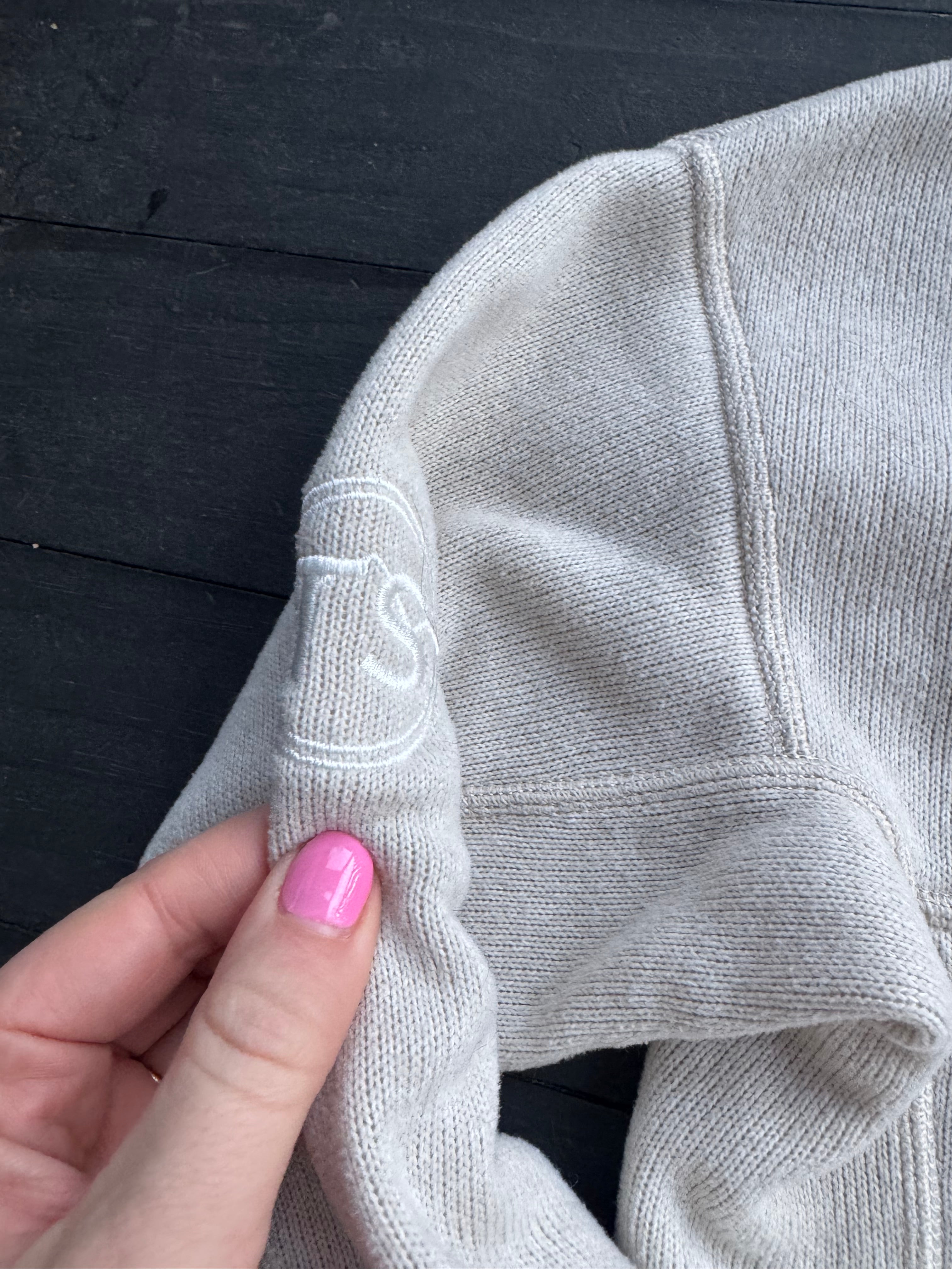 cream patagonia fleece pullover, m