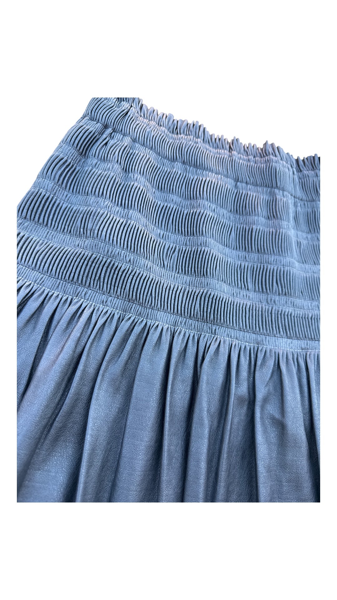 black endless rose pleather smocked mini skirt, s
