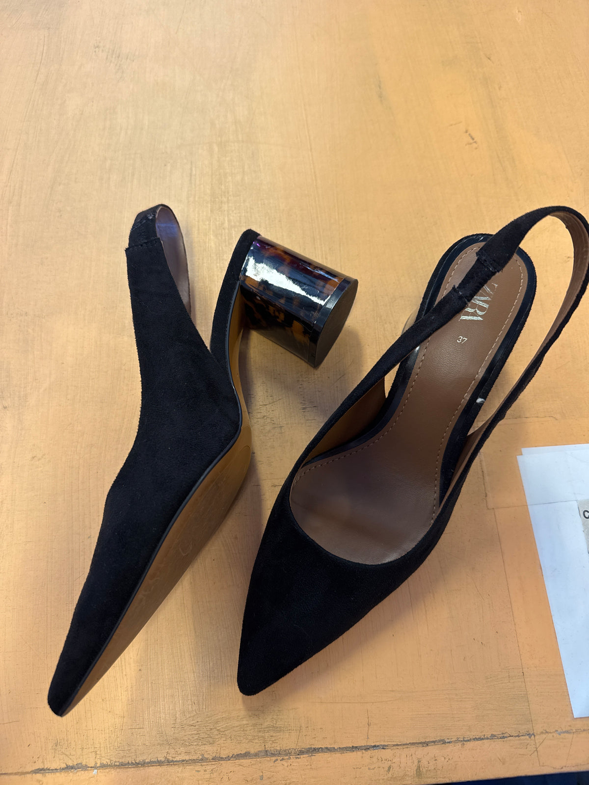 black zara pointed heel, 37