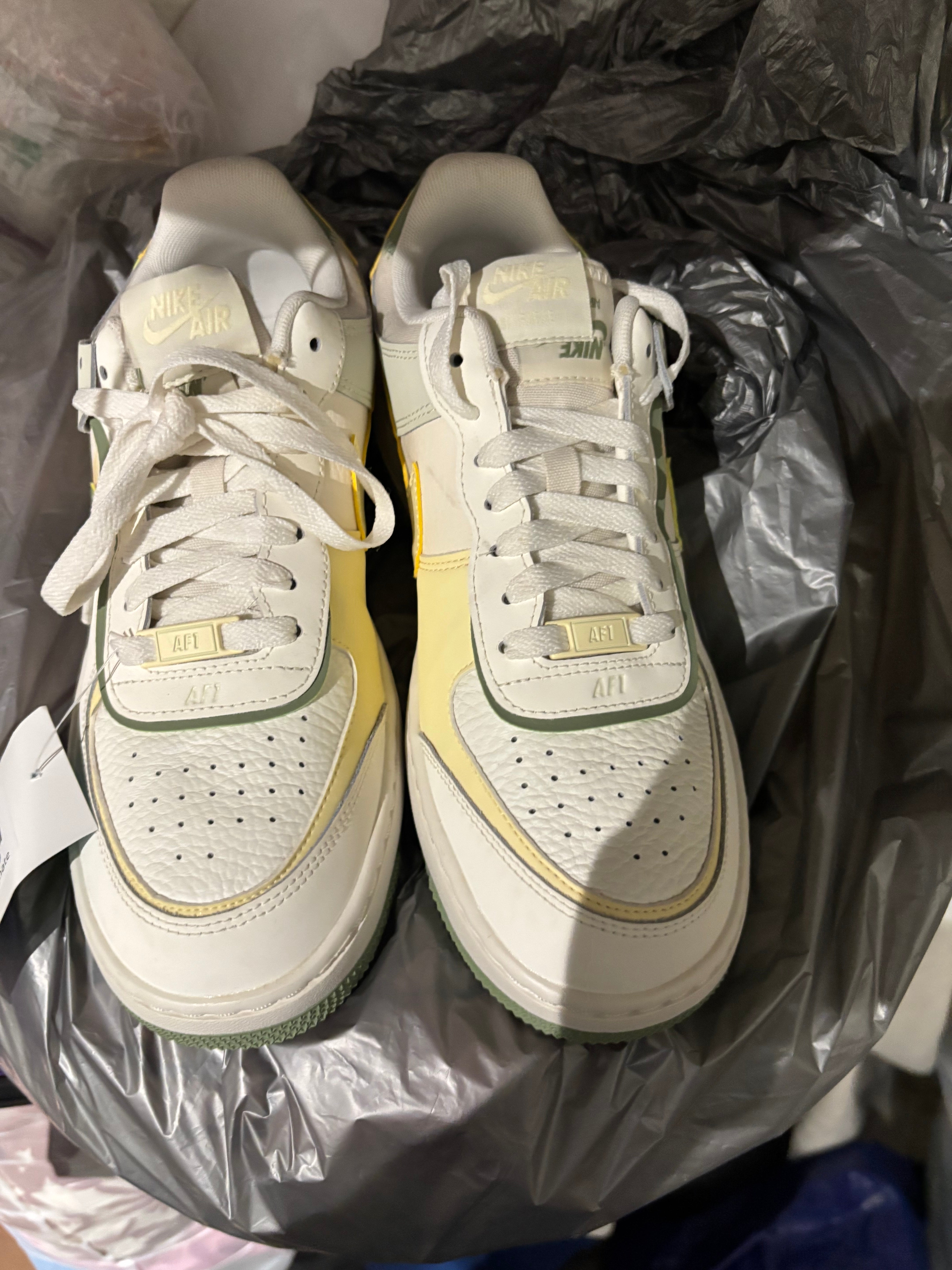 white green yellow nike af1, 9.5