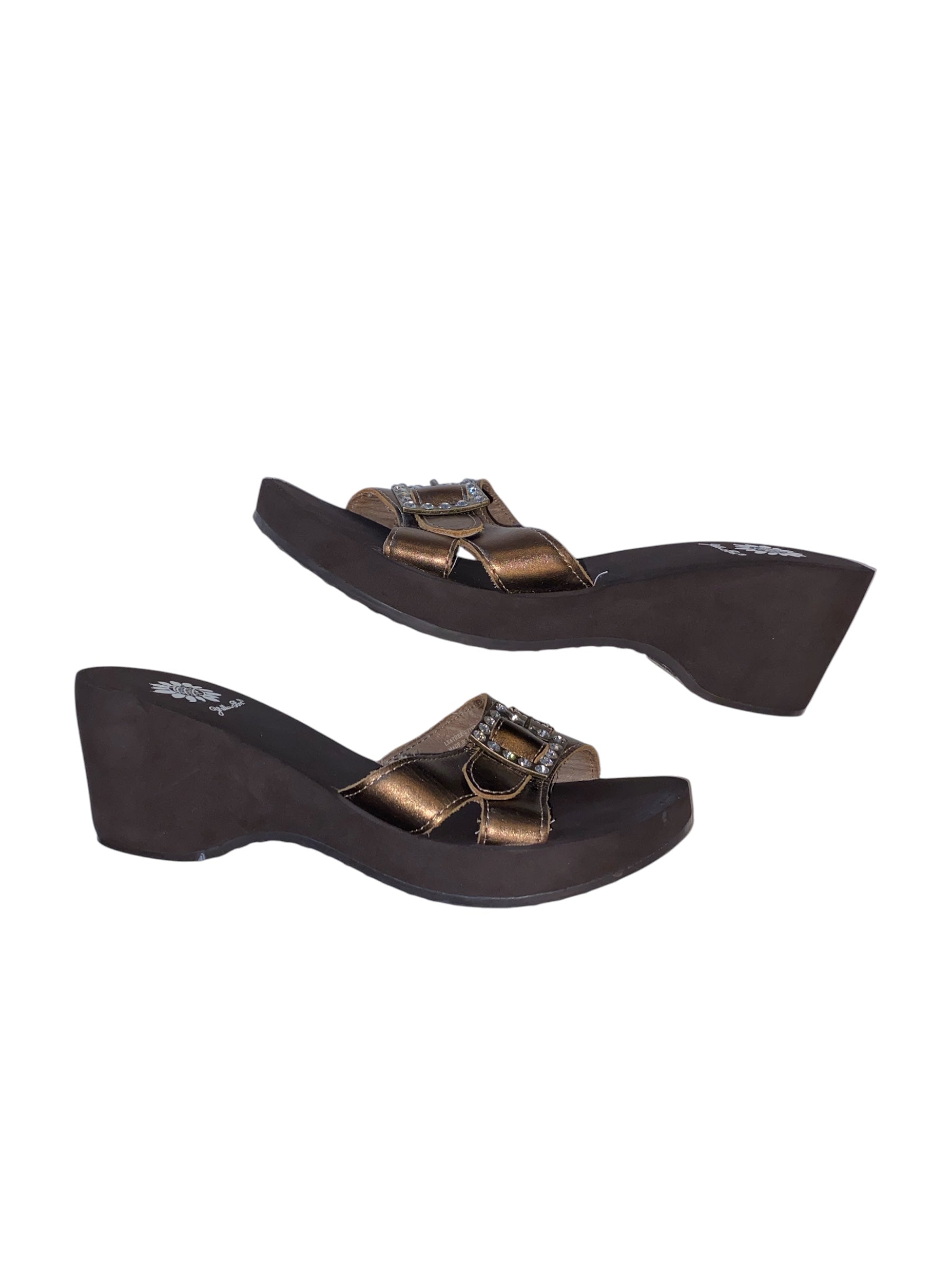 brown yellow box heeled buckle sandals, 9