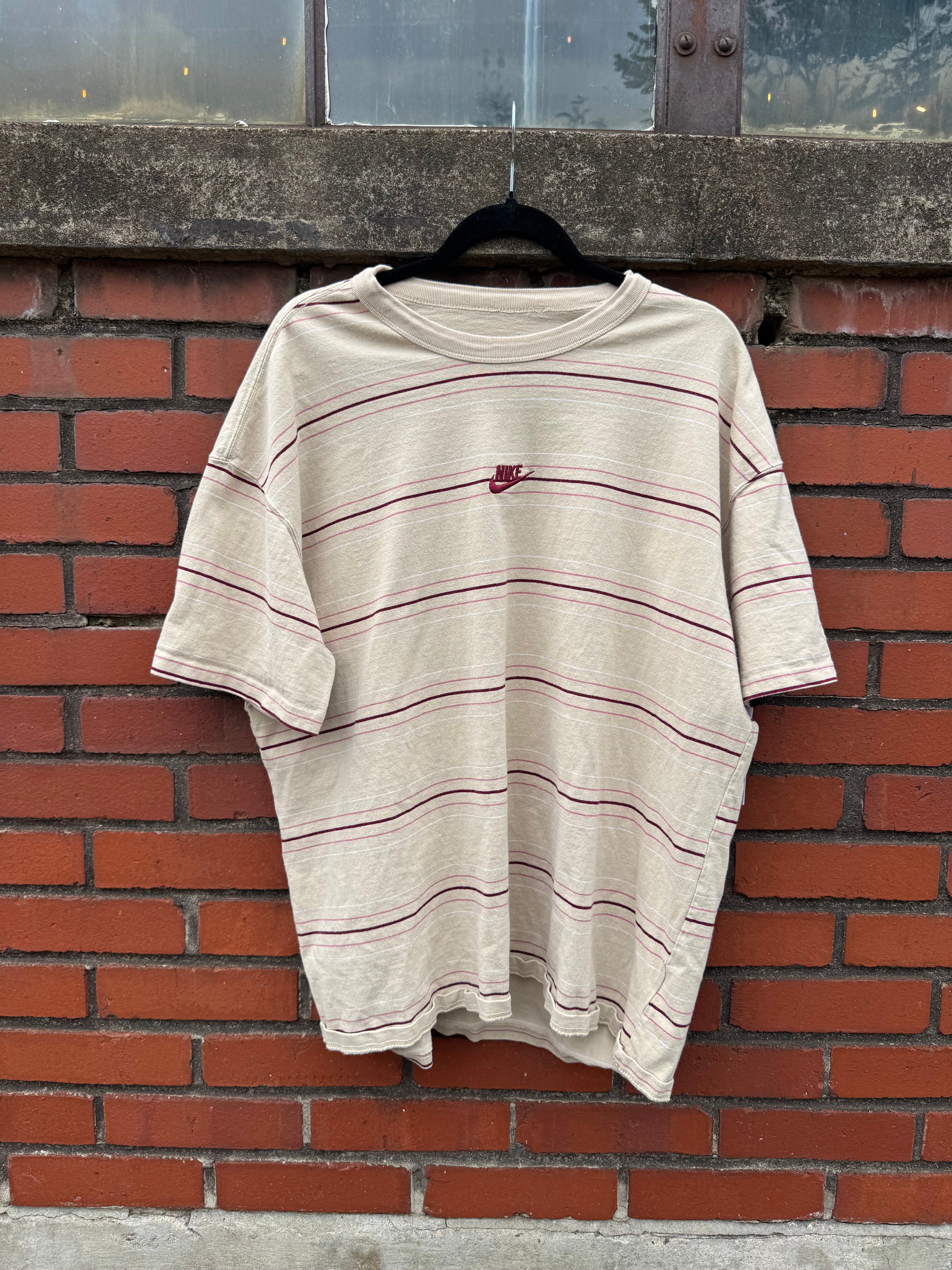 tan pink nike branded ss striped tee, XL