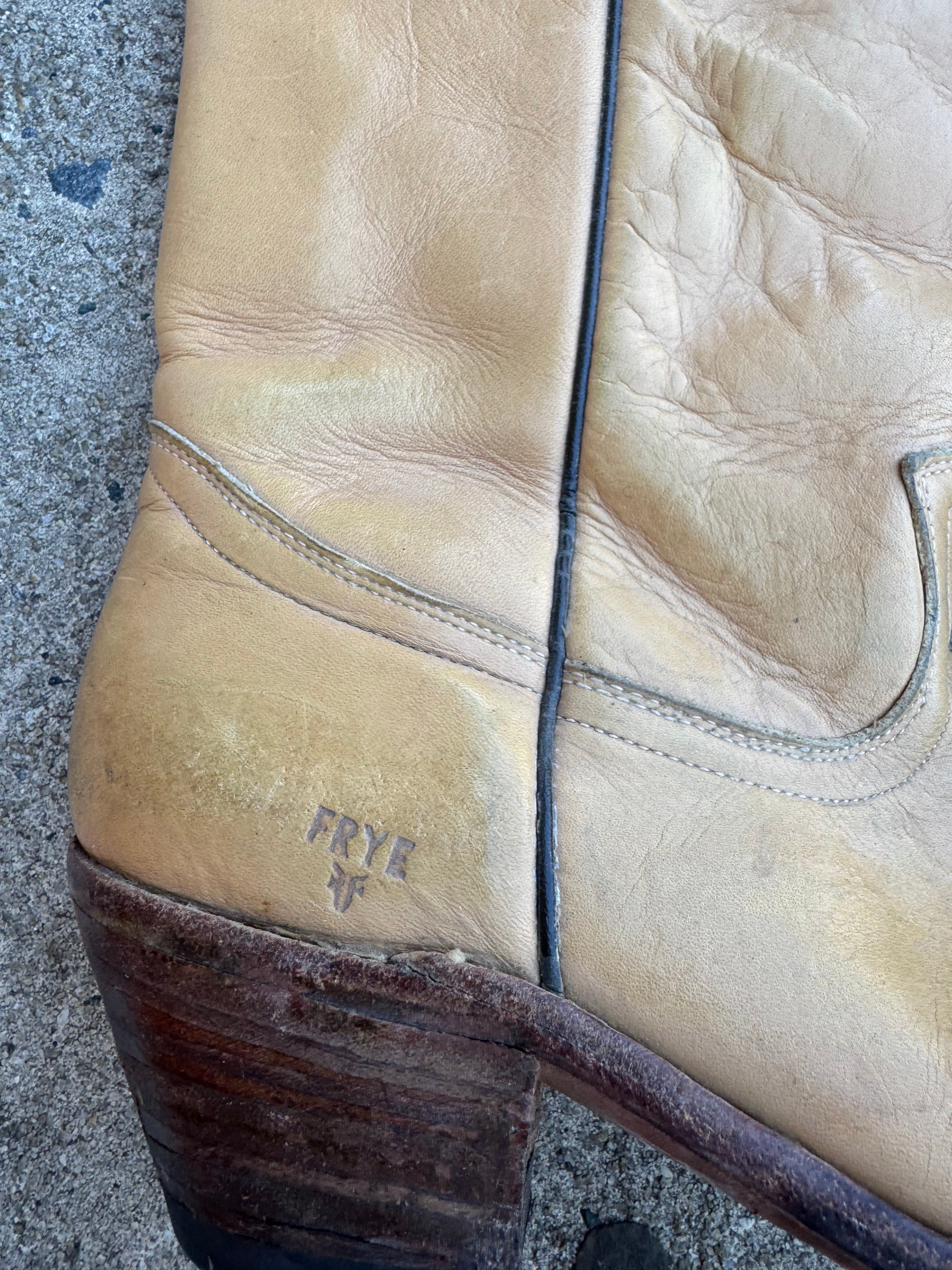 Light brown Frye Vtg western boots, Women’s 10