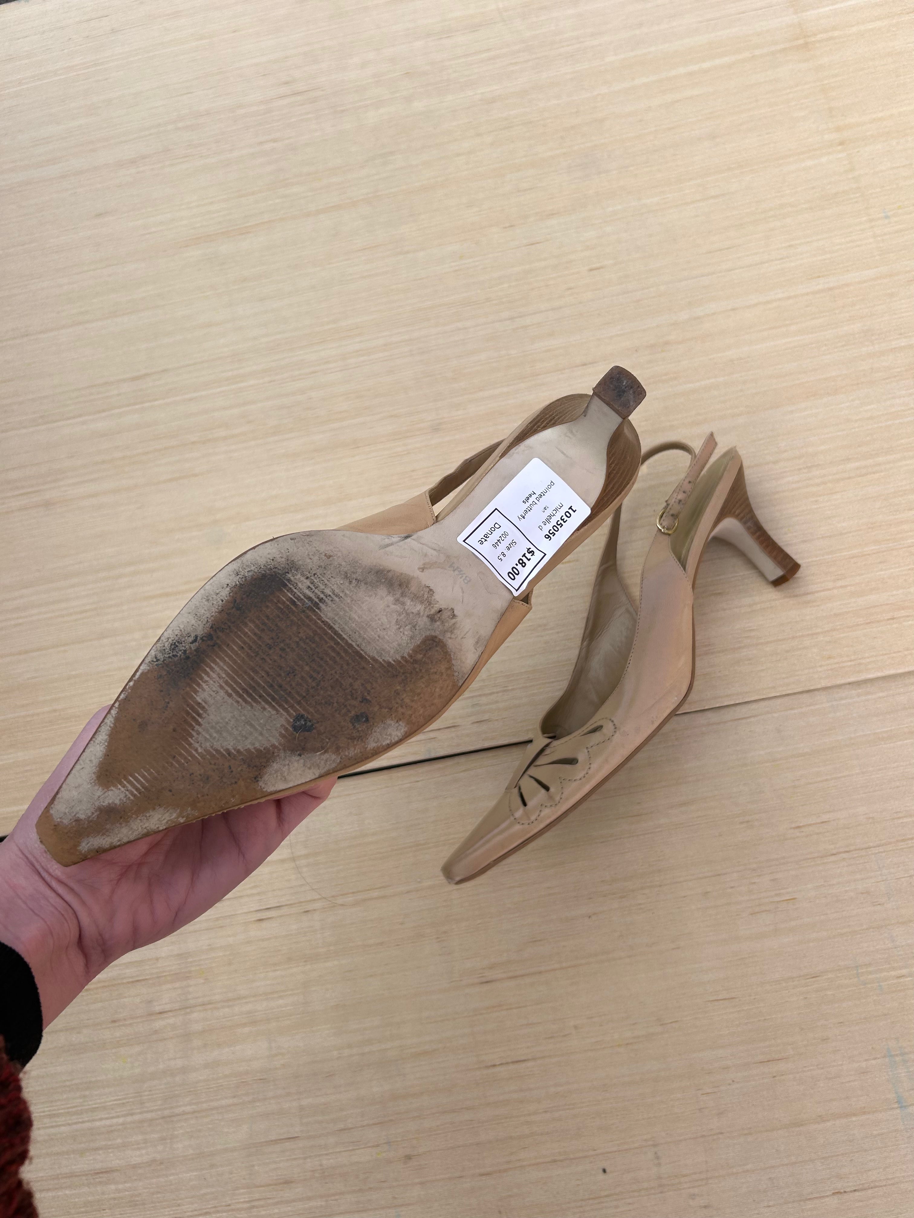 tan michelle d pointed butterfly heels, 8.5