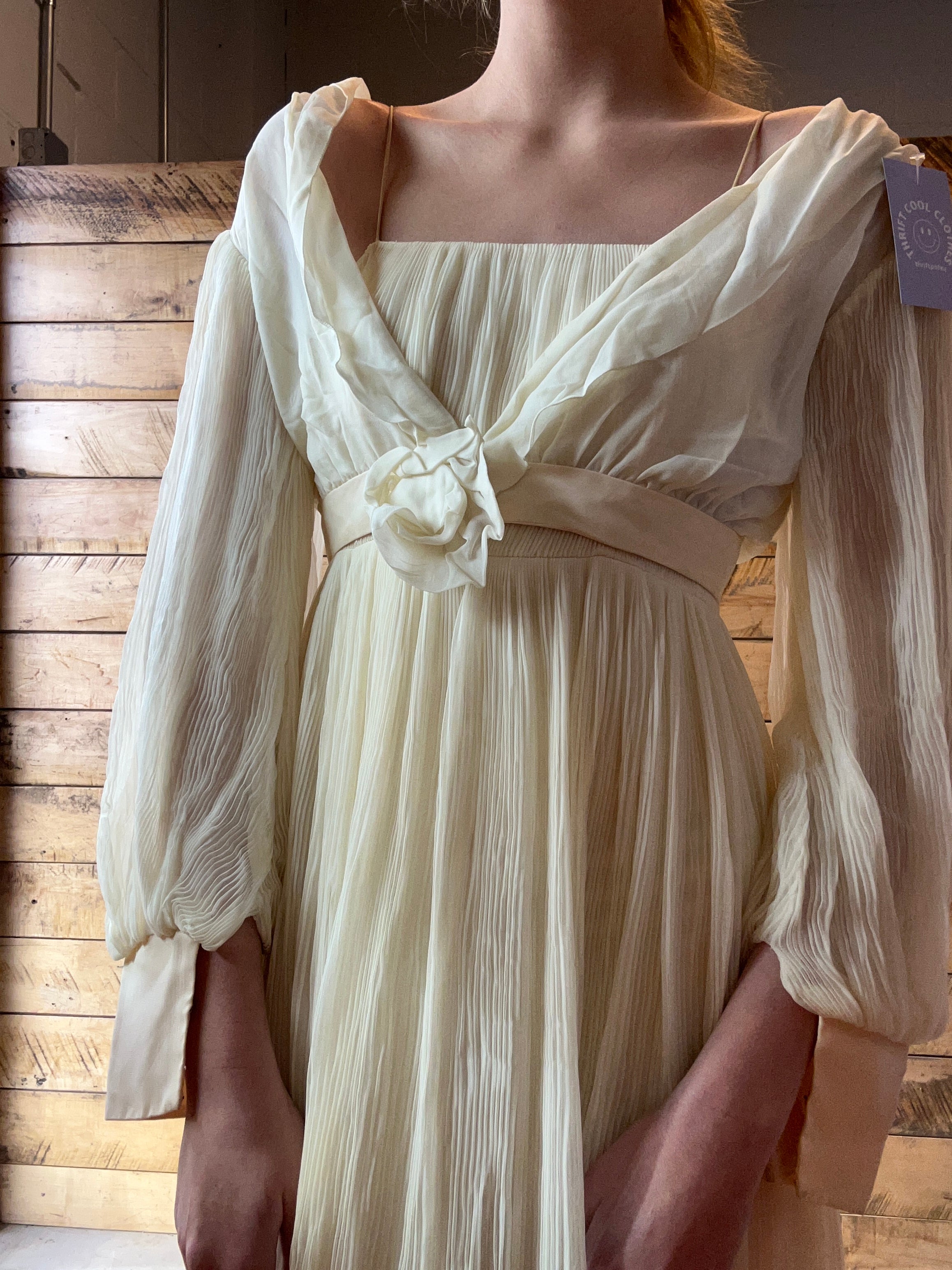 White Vtg silk shrug, S