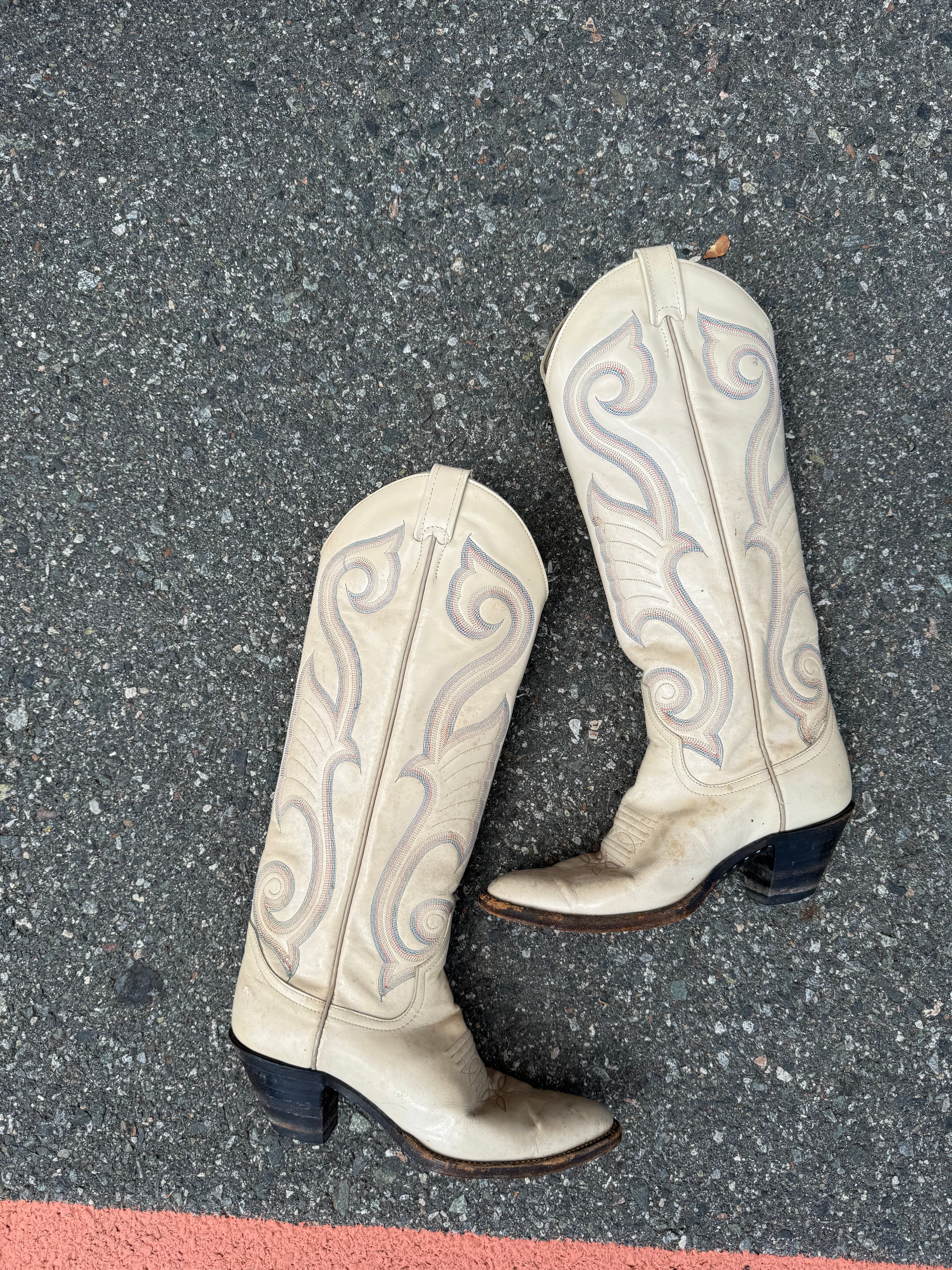 cream Larry Mahan cowgirl boots, 7.5