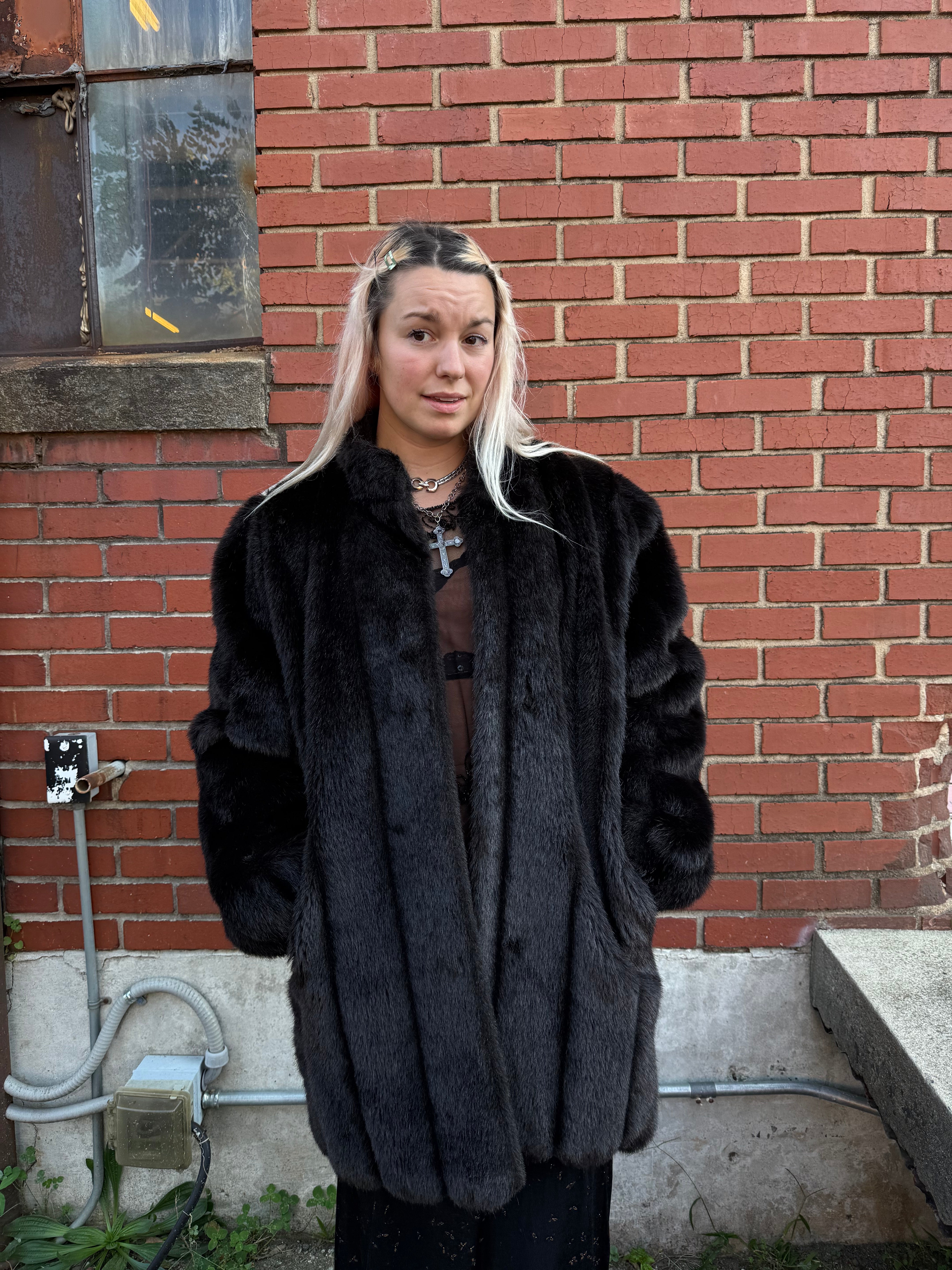 Black Monterey vtg faux fur jacket, 12