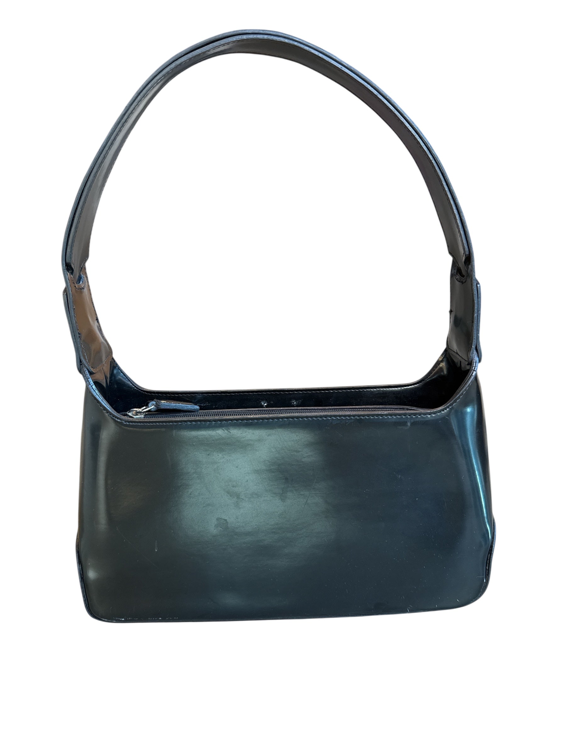 black structured shoulder bag