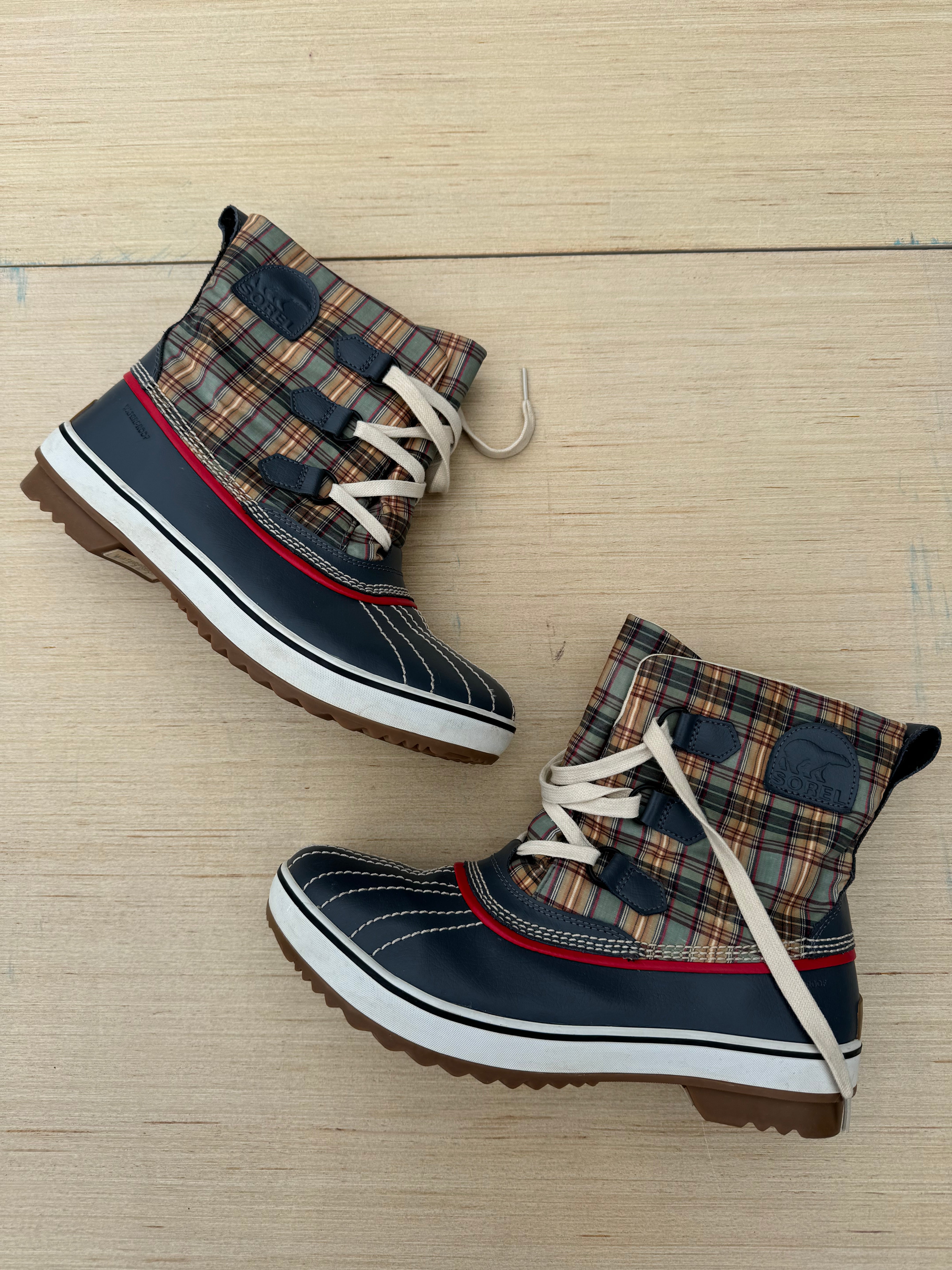 multi Sorrel plaid boots, 9.5 womens