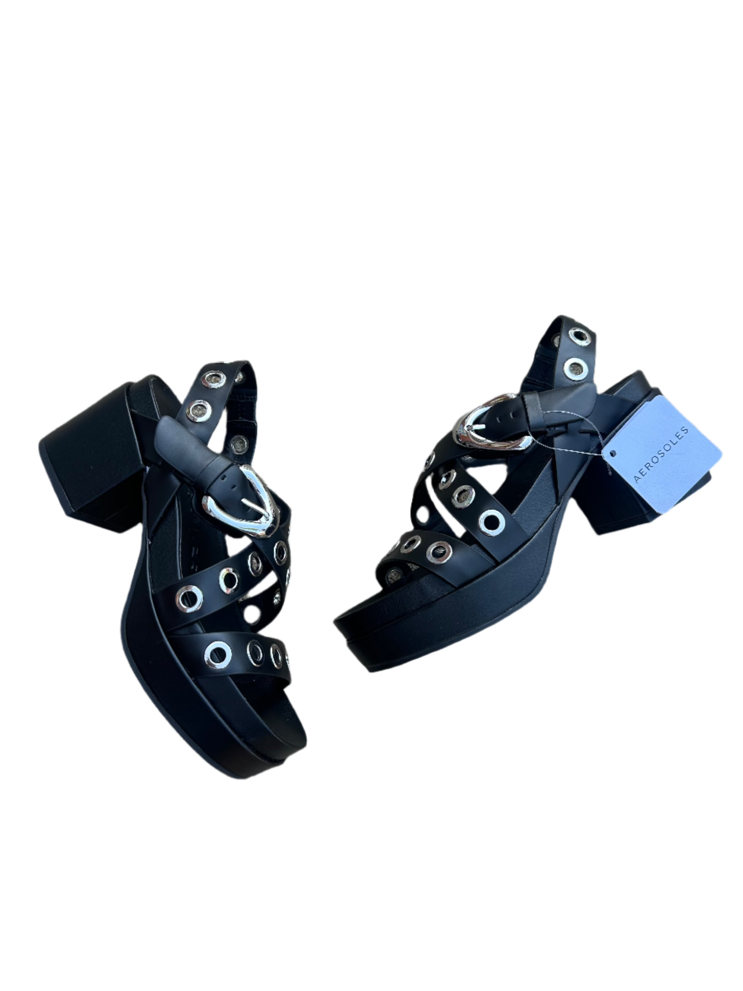 black silver aerosoles NIB grommet sandals, 7