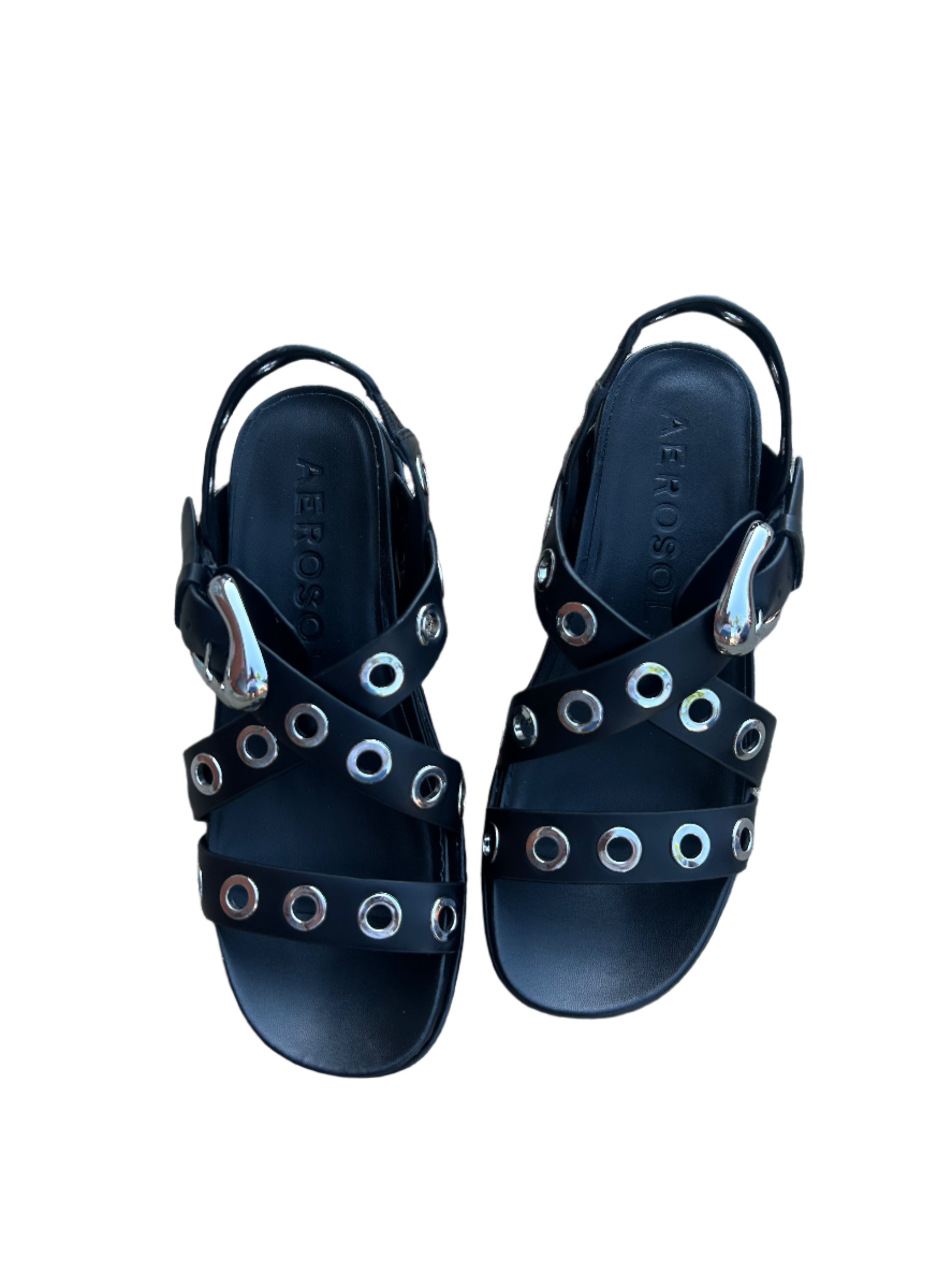 black silver aerosoles NIB grommet sandals, 7