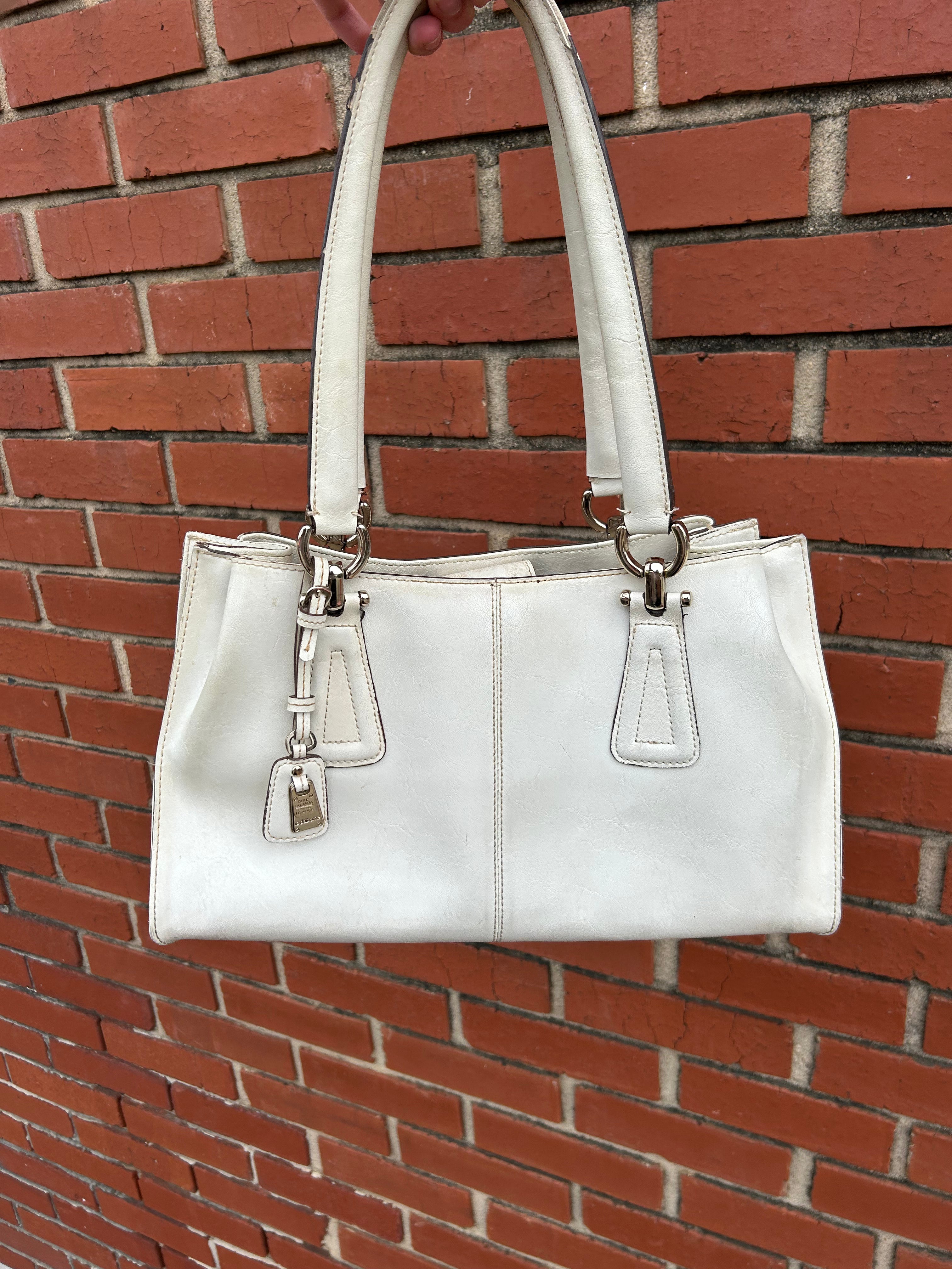 white liz claiborne purse