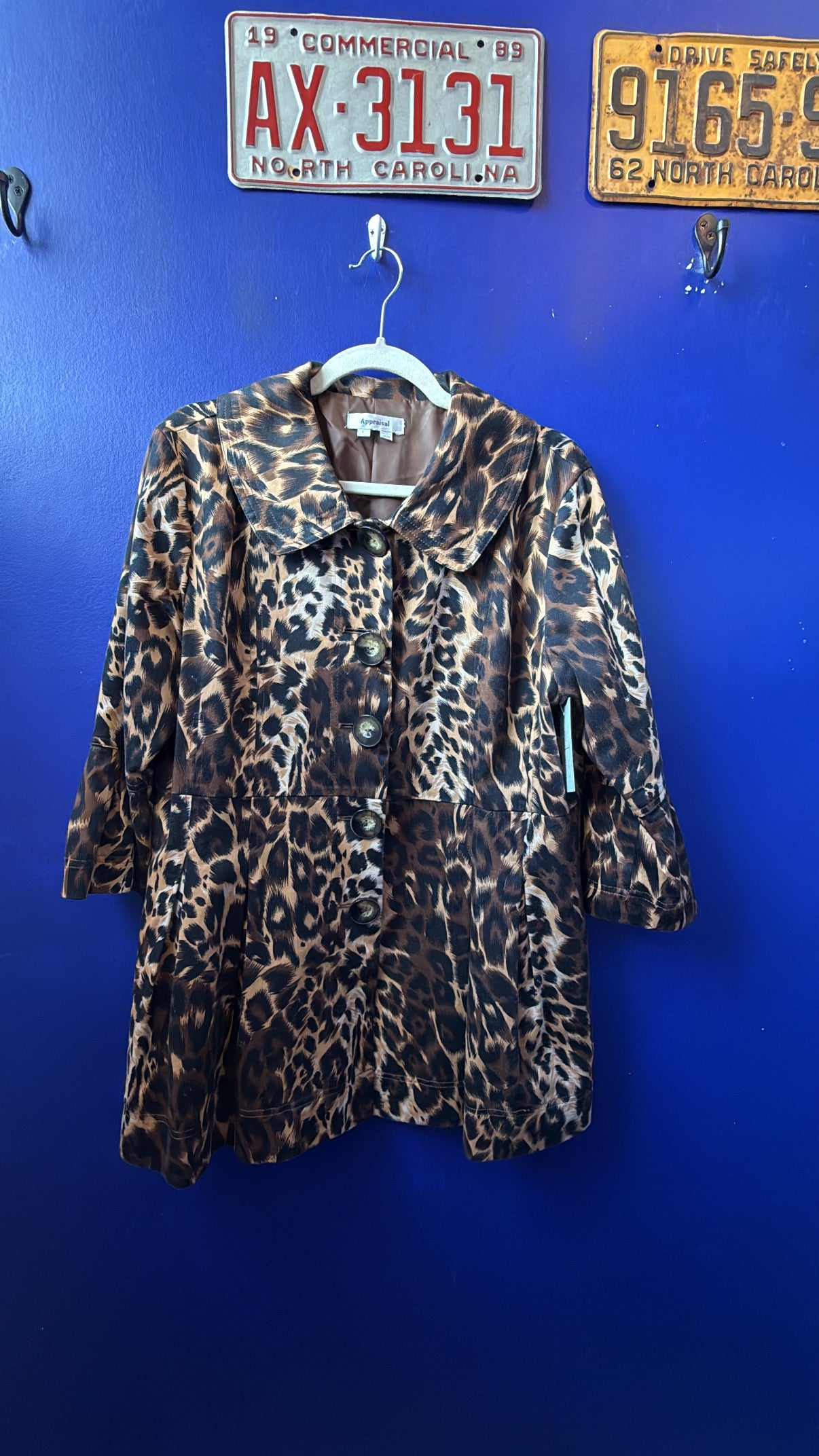 brown appraisal aline animal print jacket, L